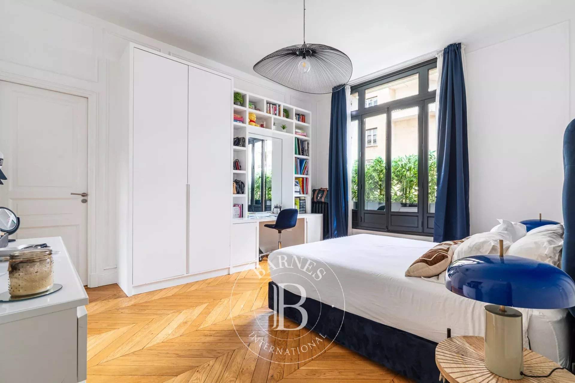 Paris  - Apartment 6 Bedrooms - picture 12