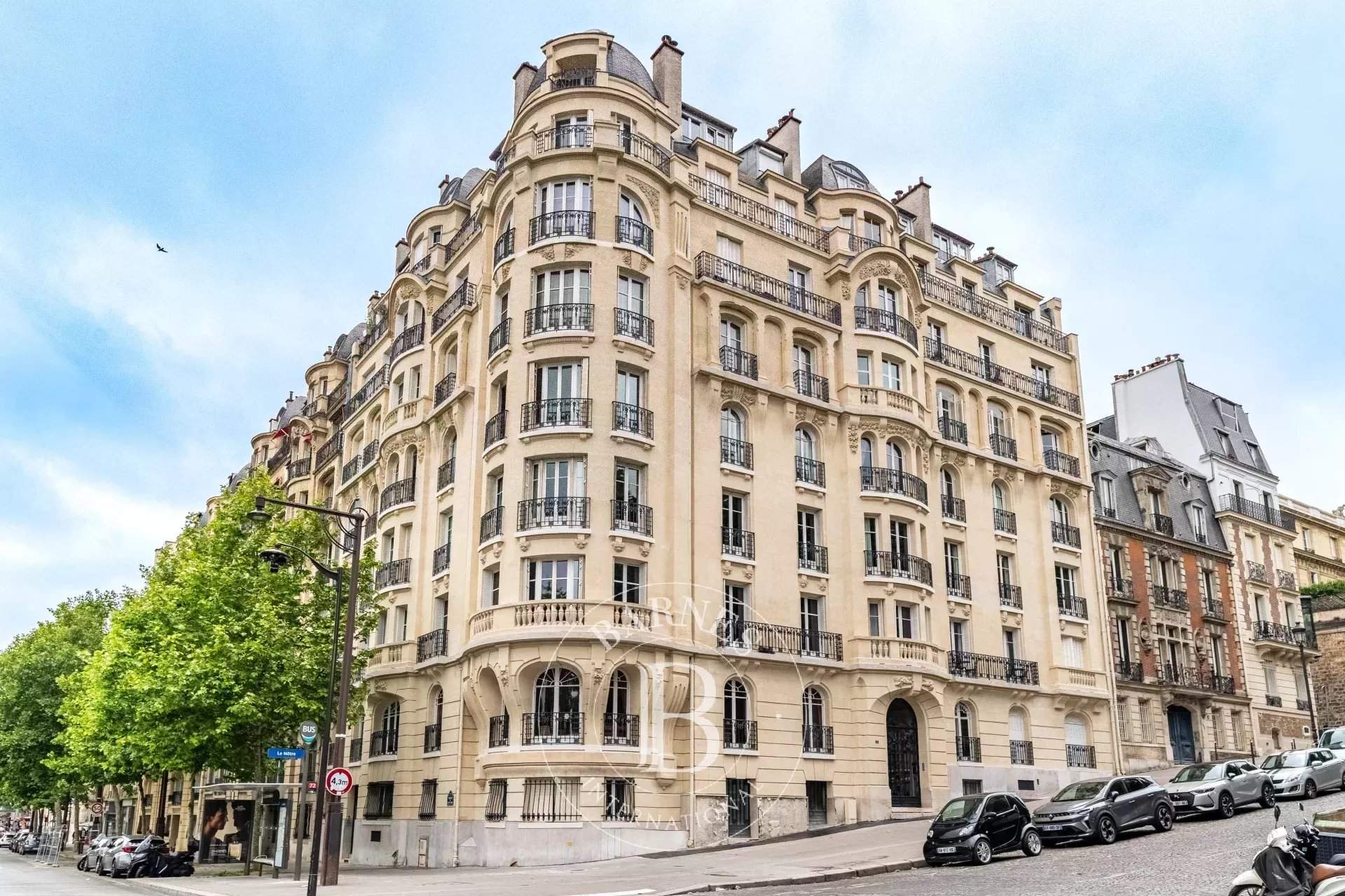 Paris  - Apartment 4 Bedrooms - picture 11