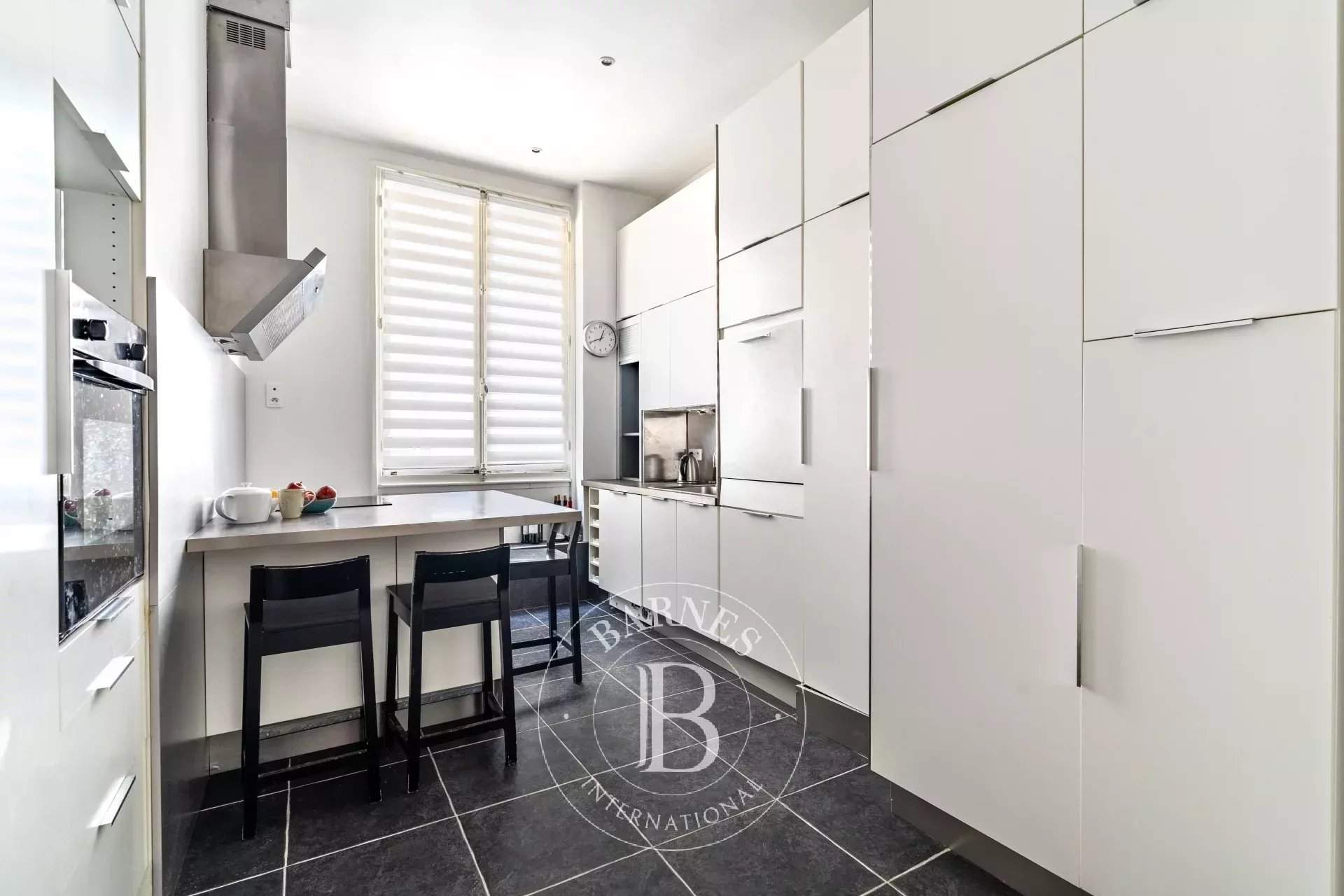 Paris  - Appartement 5 Pi&egrave;ces 3 Chambres - picture 15