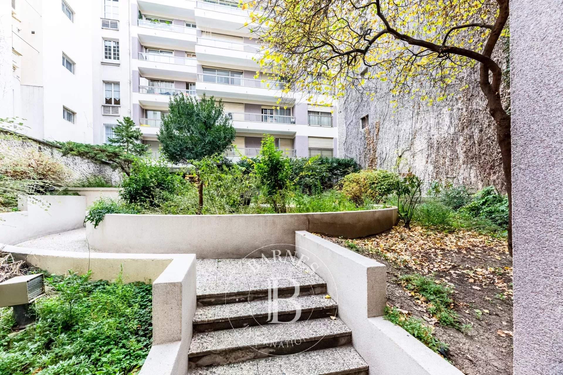 Paris  - Apartment 3 Bedrooms - picture 14