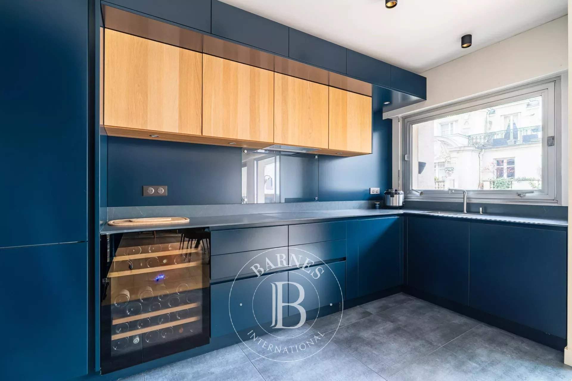 Paris  - Apartment 3 Bedrooms - picture 7