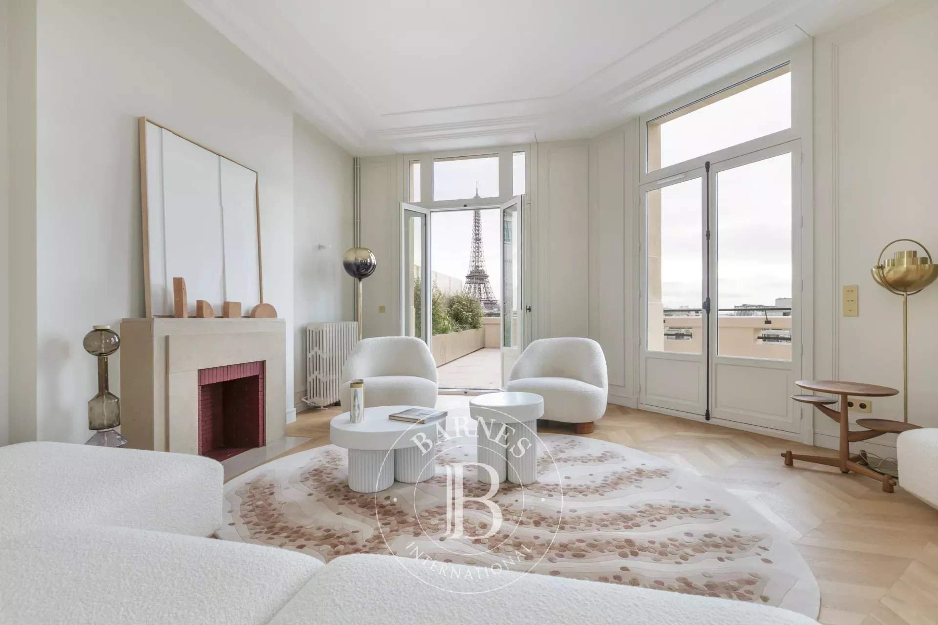 Paris  - Appartement 4 Pi&egrave;ces 2 Chambres - picture 3