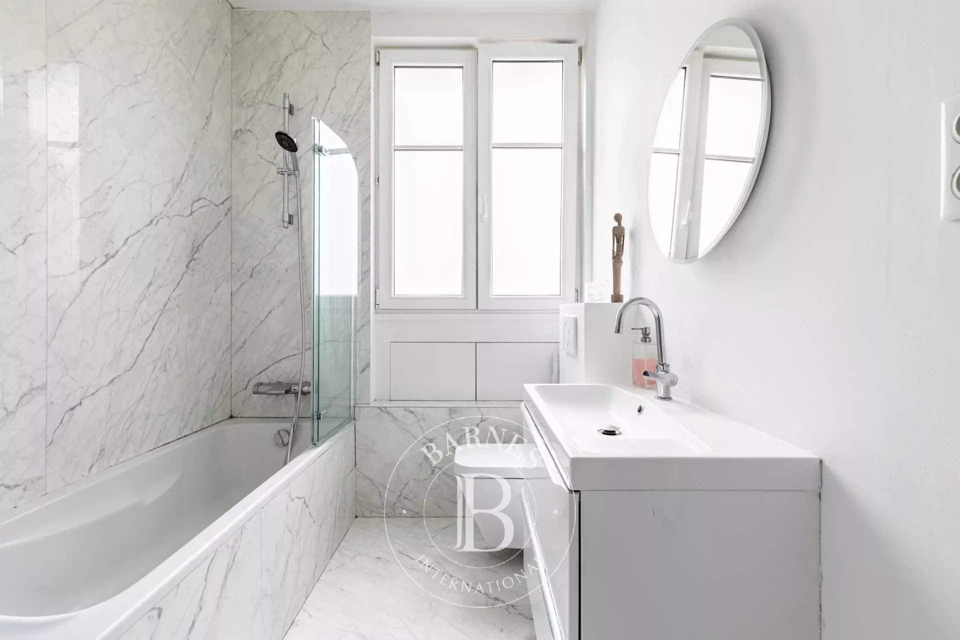 Paris  - Appartement 4 Pi&egrave;ces 3 Chambres - picture 6