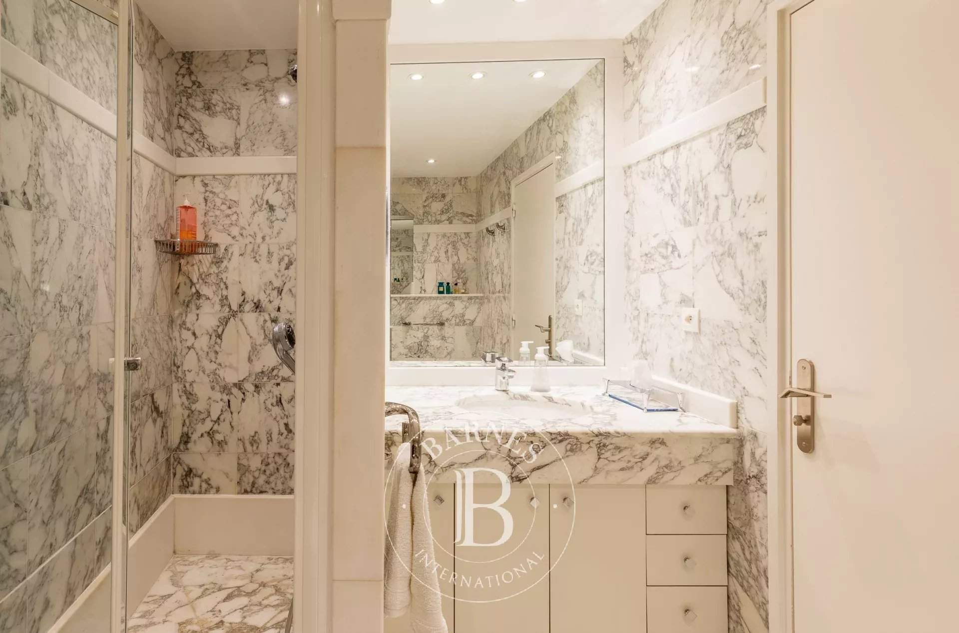 Paris  - Apartment 2 Bedrooms - picture 15