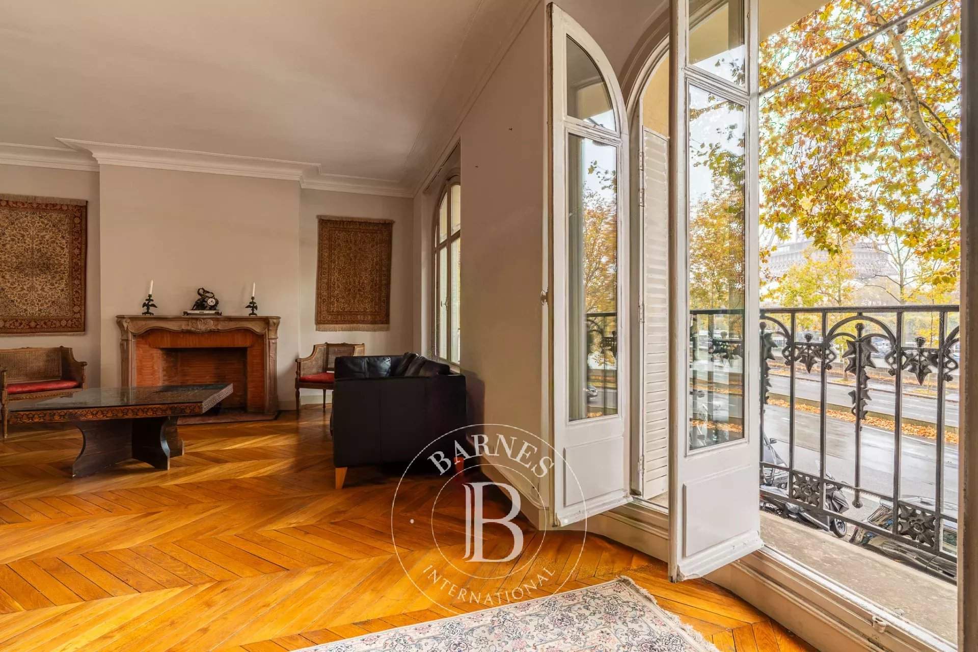 Paris  - Appartement  - picture 2