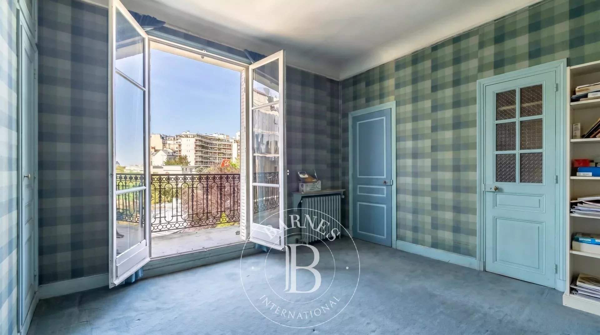 Paris  - Appartement 7 Pi&egrave;ces 4 Chambres - picture 9