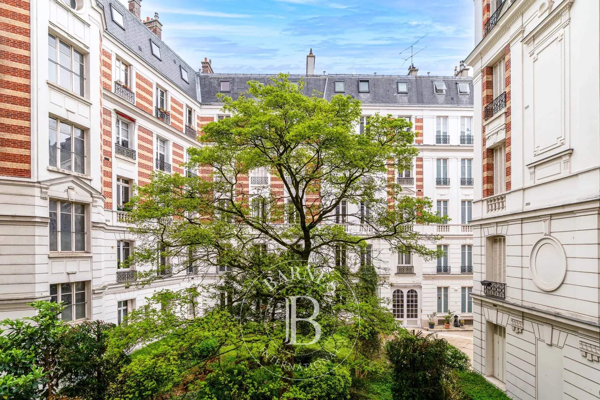 Paris  - Appartement  - picture 6