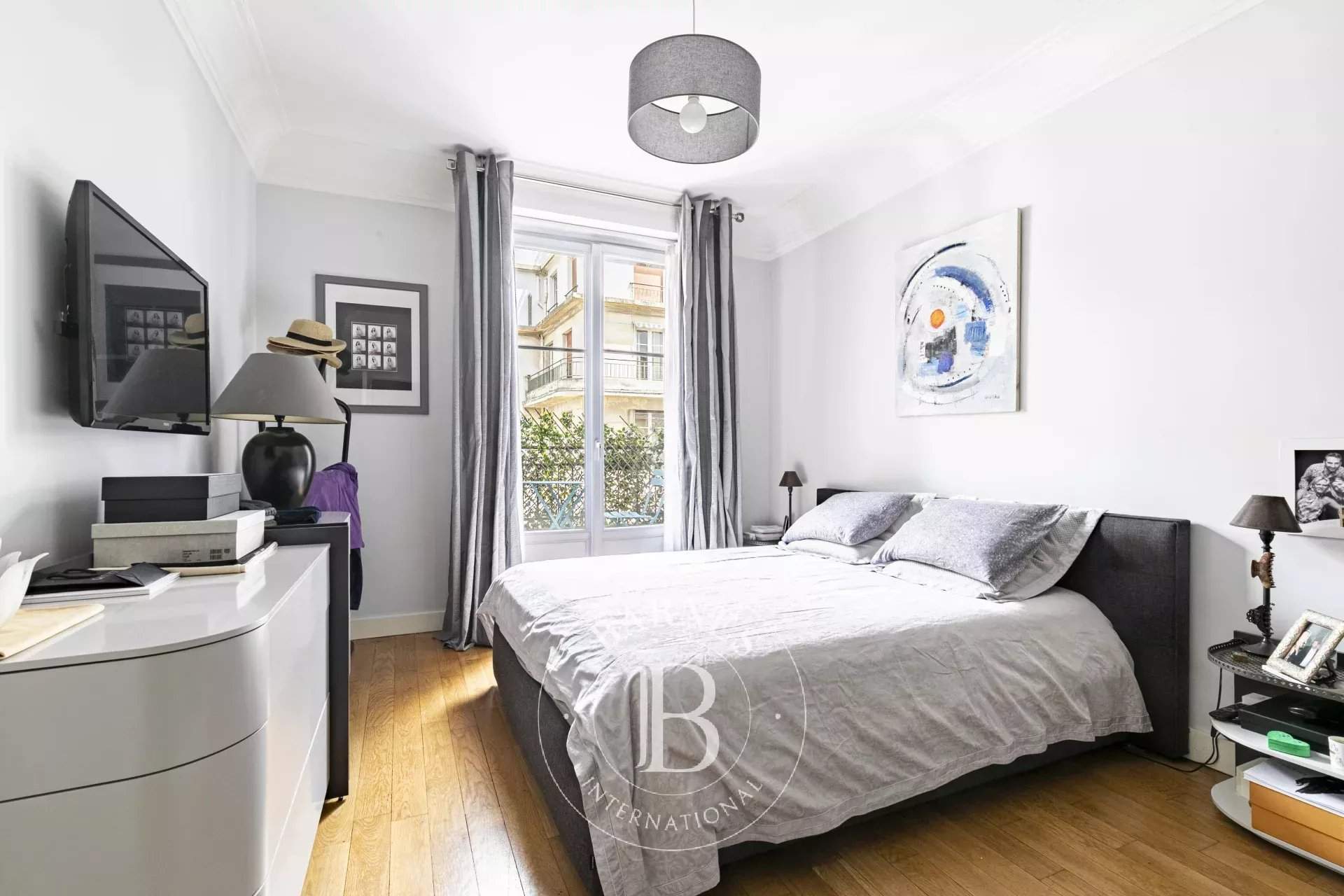 Paris  - Apartment 4 Bedrooms - picture 6