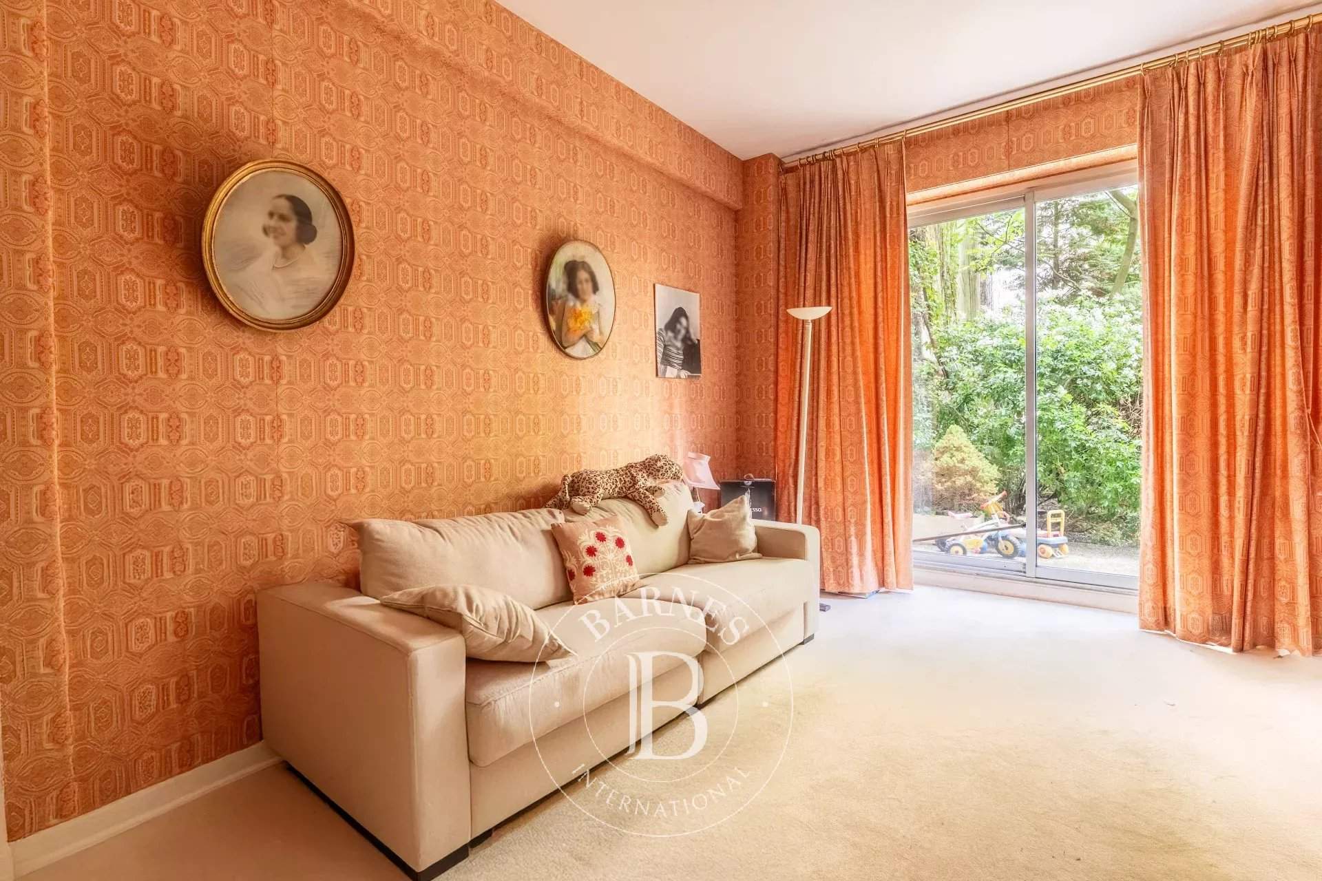 Paris  - Apartment 5 Bedrooms - picture 9