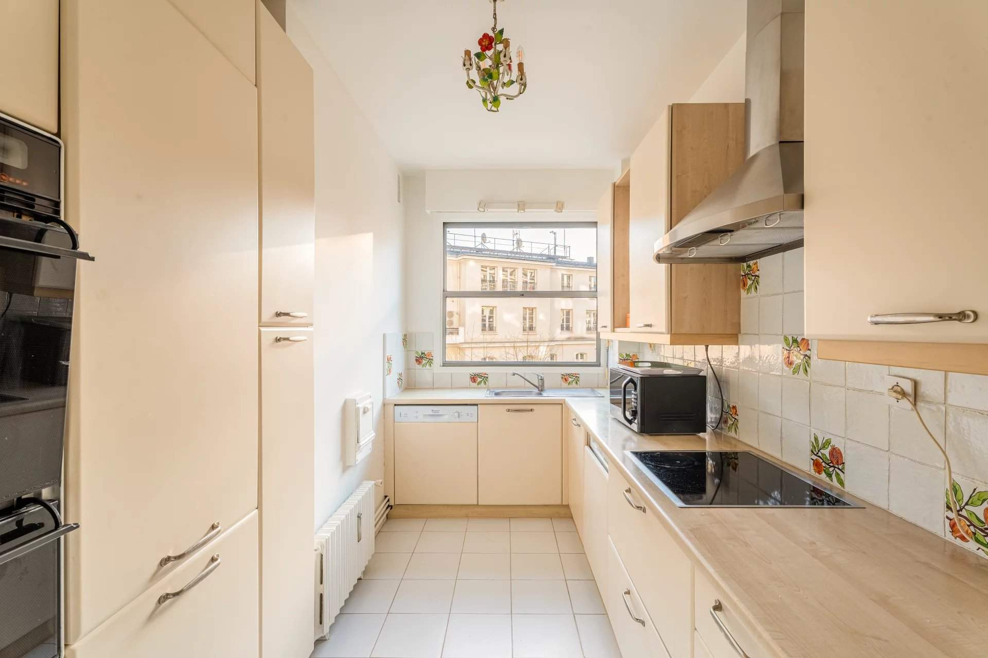 Paris  - Appartement 5 Pi&egrave;ces 3 Chambres - picture 10