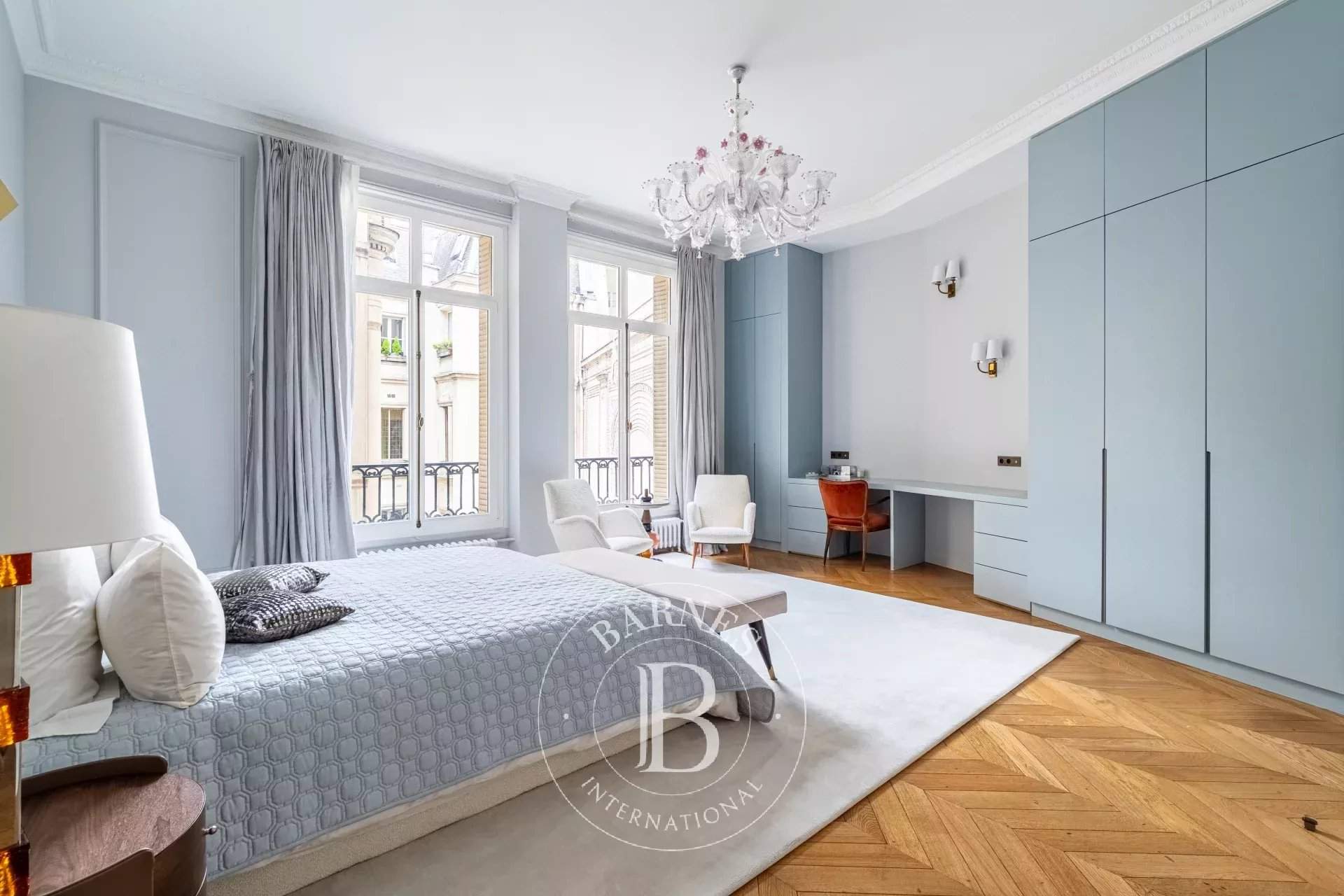 Paris  - Apartment 4 Bedrooms - picture 9