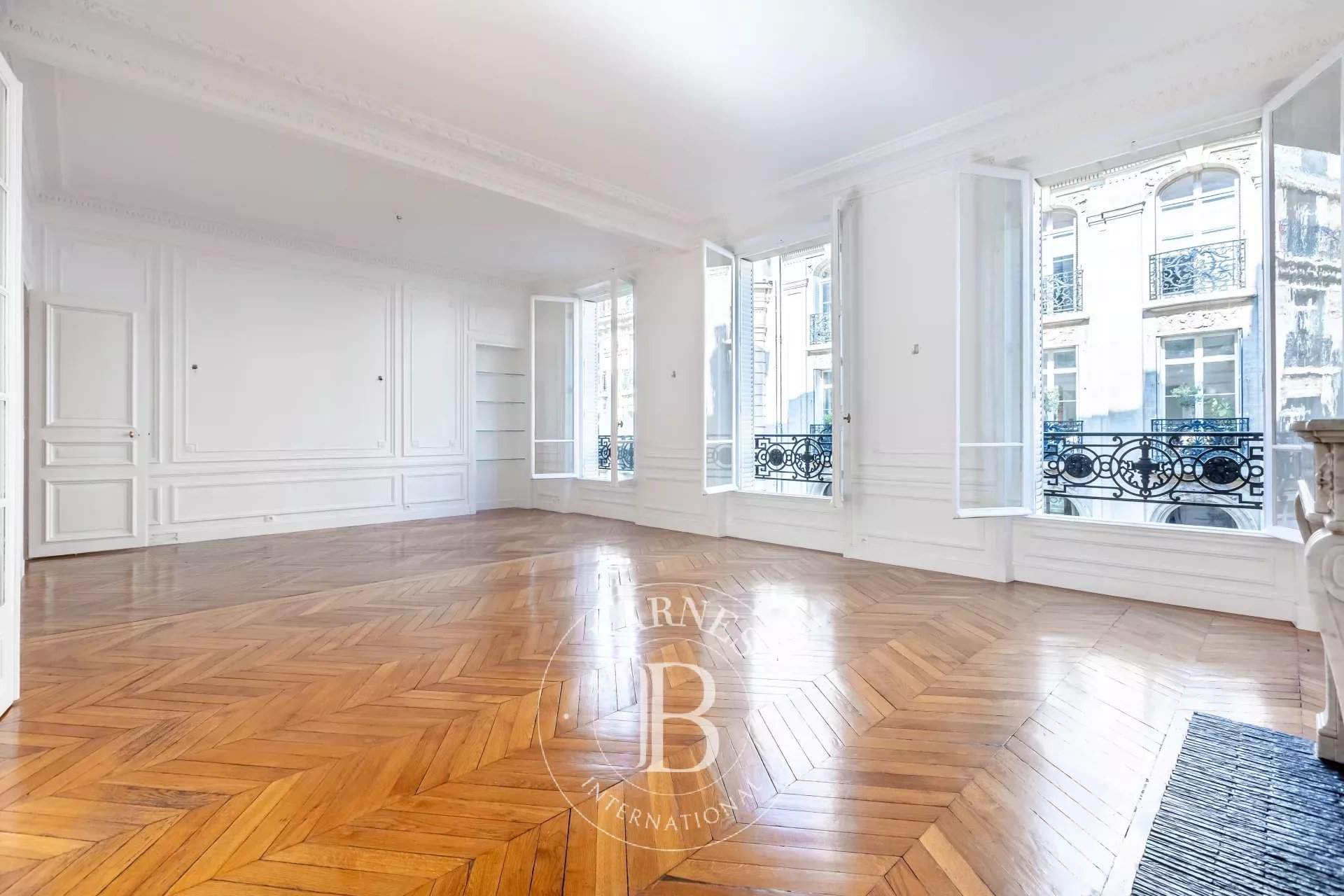 Paris  - Appartement 4 Pièces 2 Chambres - picture 2