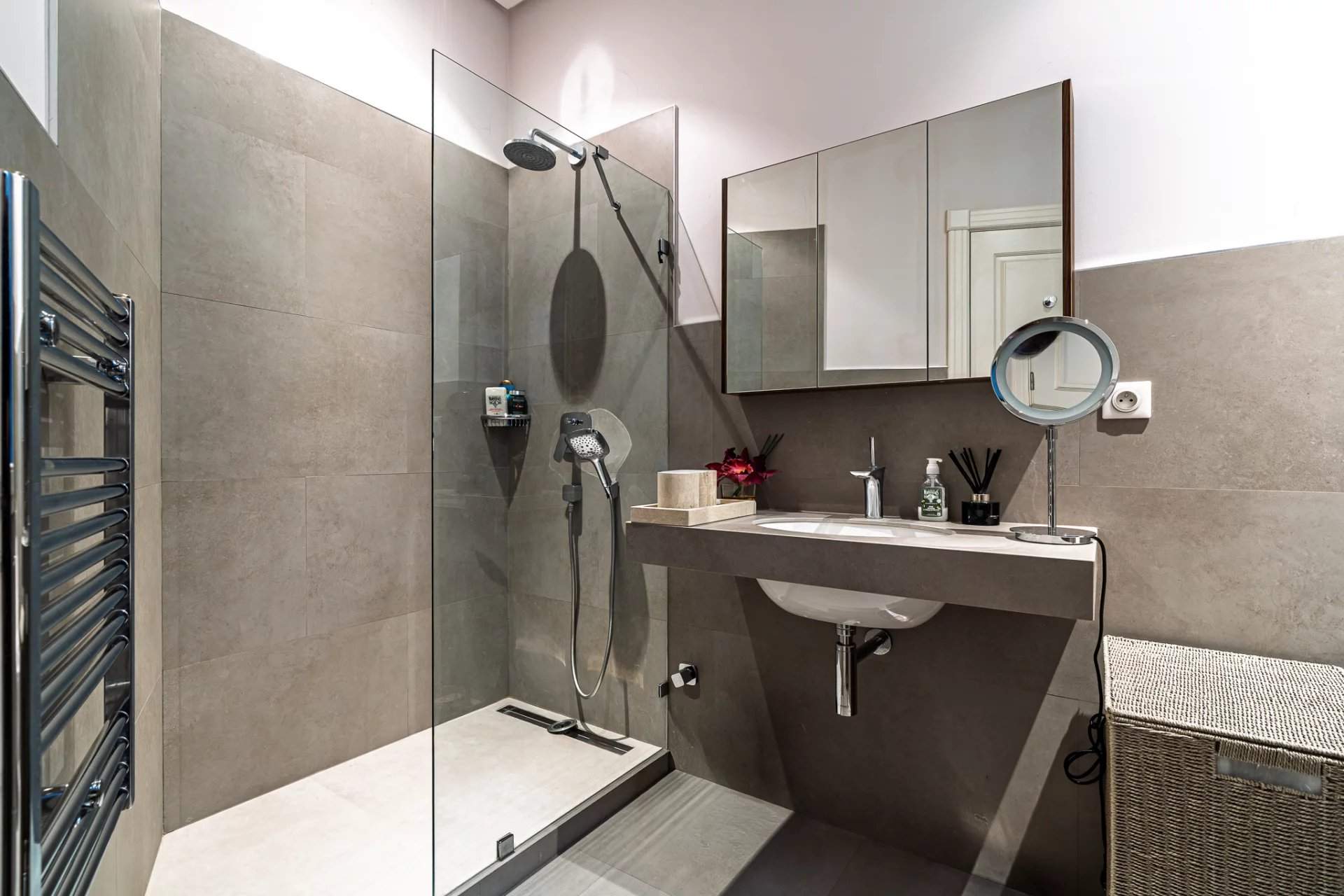 Paris  - Appartement 7 Pi&egrave;ces 4 Chambres - picture 17