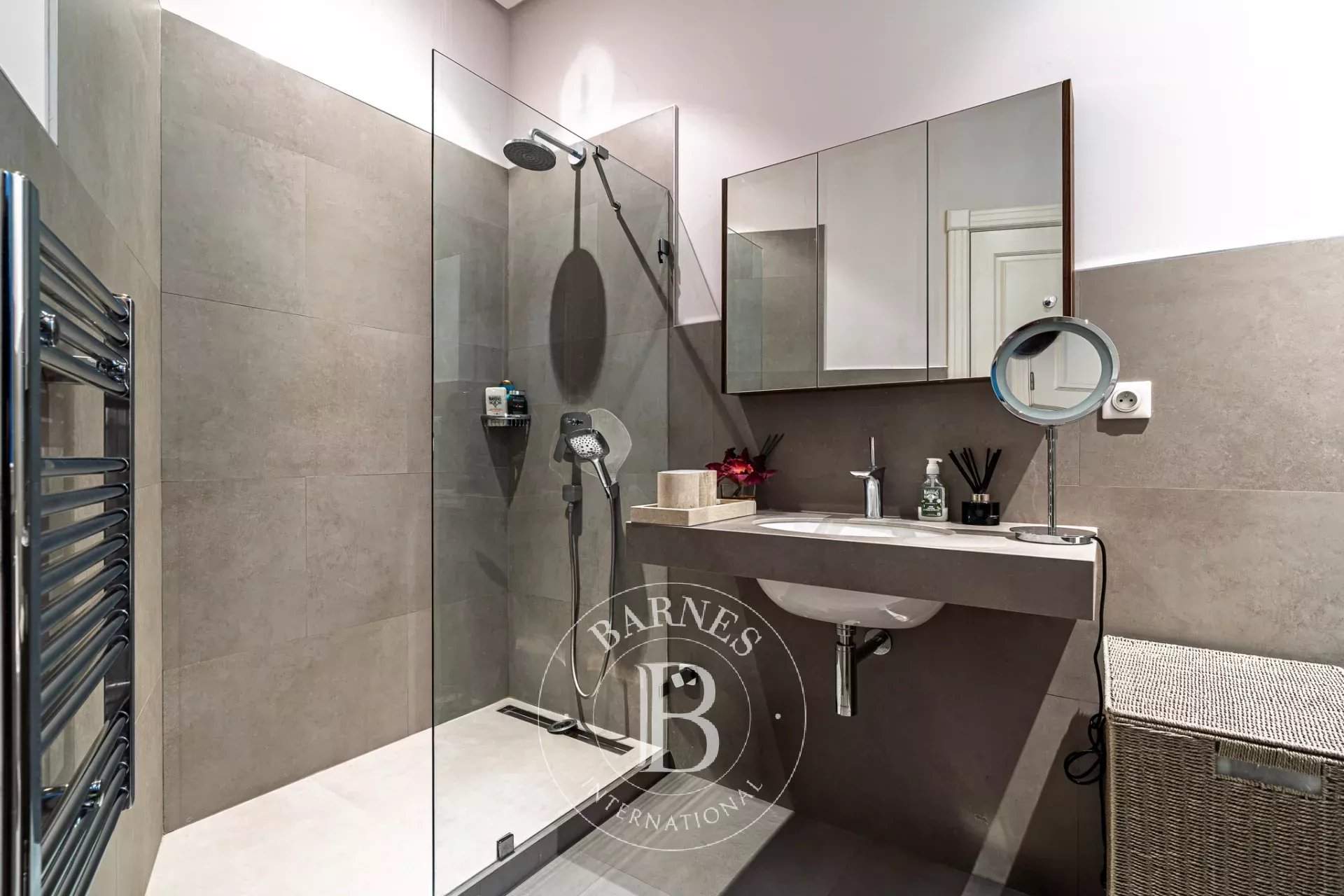 Paris  - Apartment 4 Bedrooms - picture 17