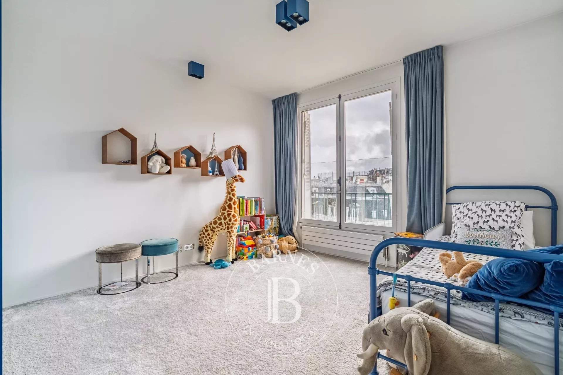 Paris  - Apartment 5 Bedrooms - picture 10