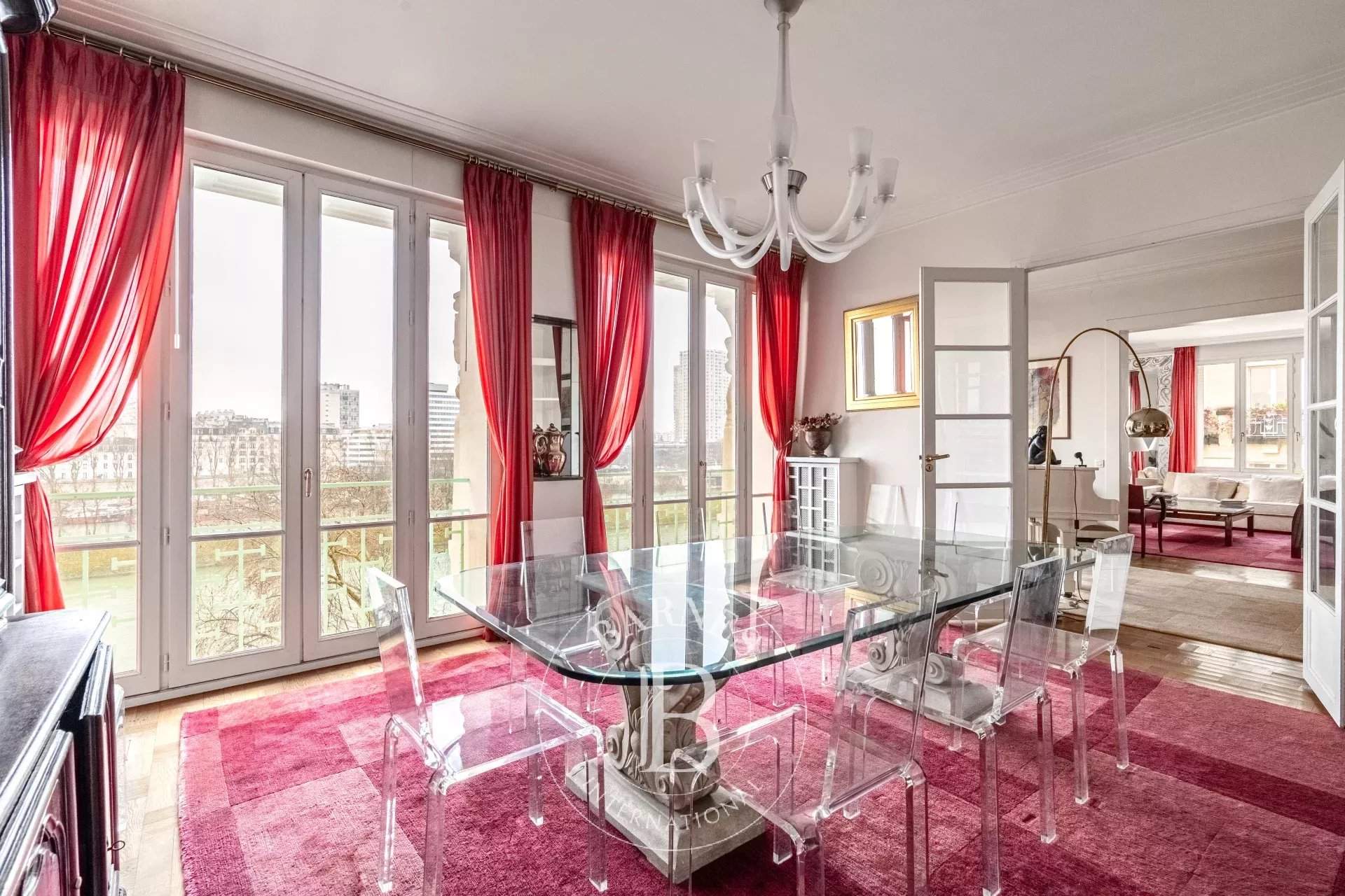 Paris  - Appartement 7 Pièces 3 Chambres - picture 1