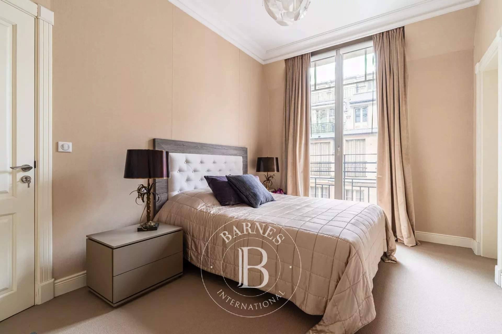 Paris  - Apartment 4 Bedrooms - picture 16