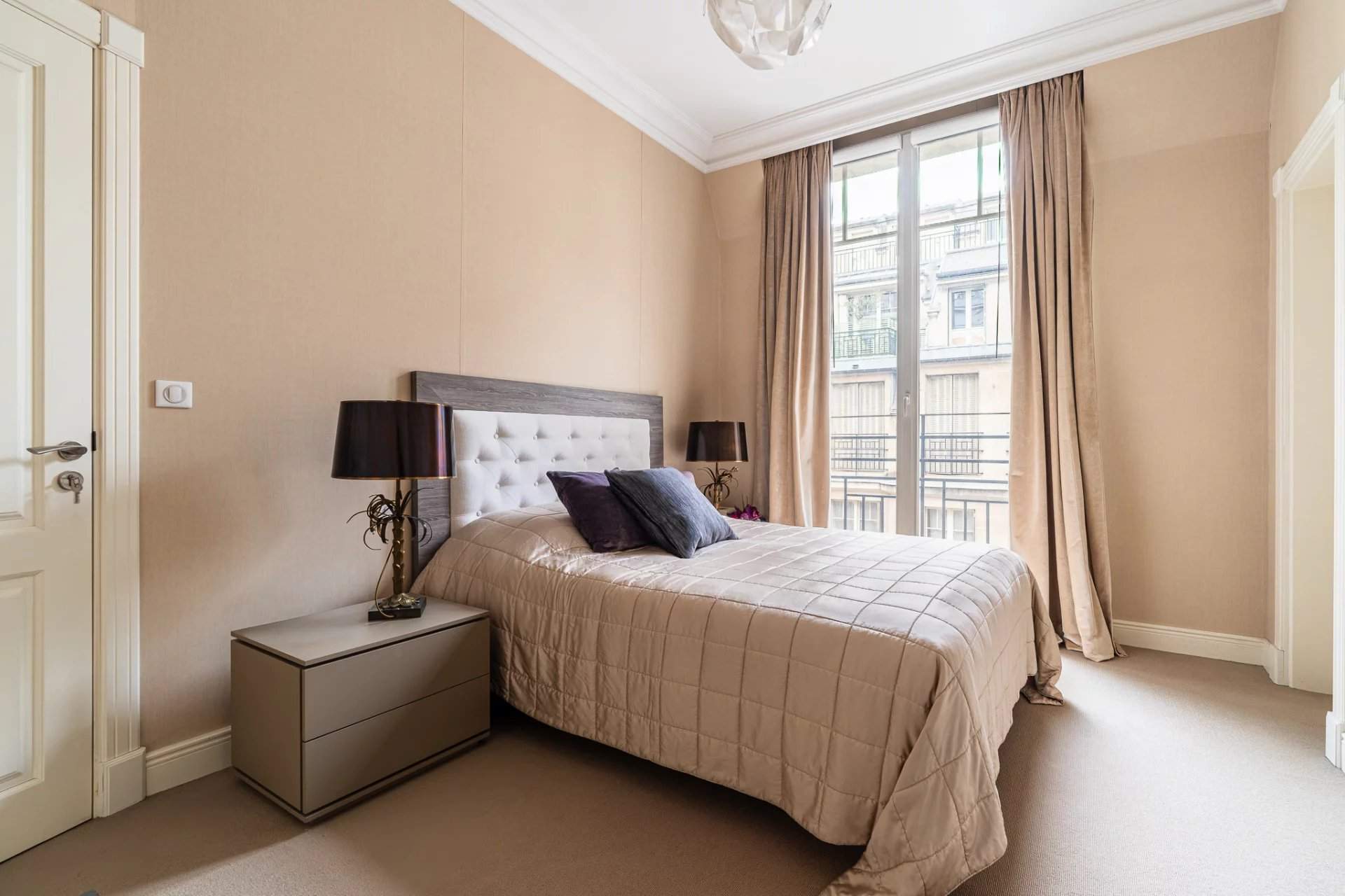 Paris  - Appartement 7 Pi&egrave;ces 4 Chambres - picture 16