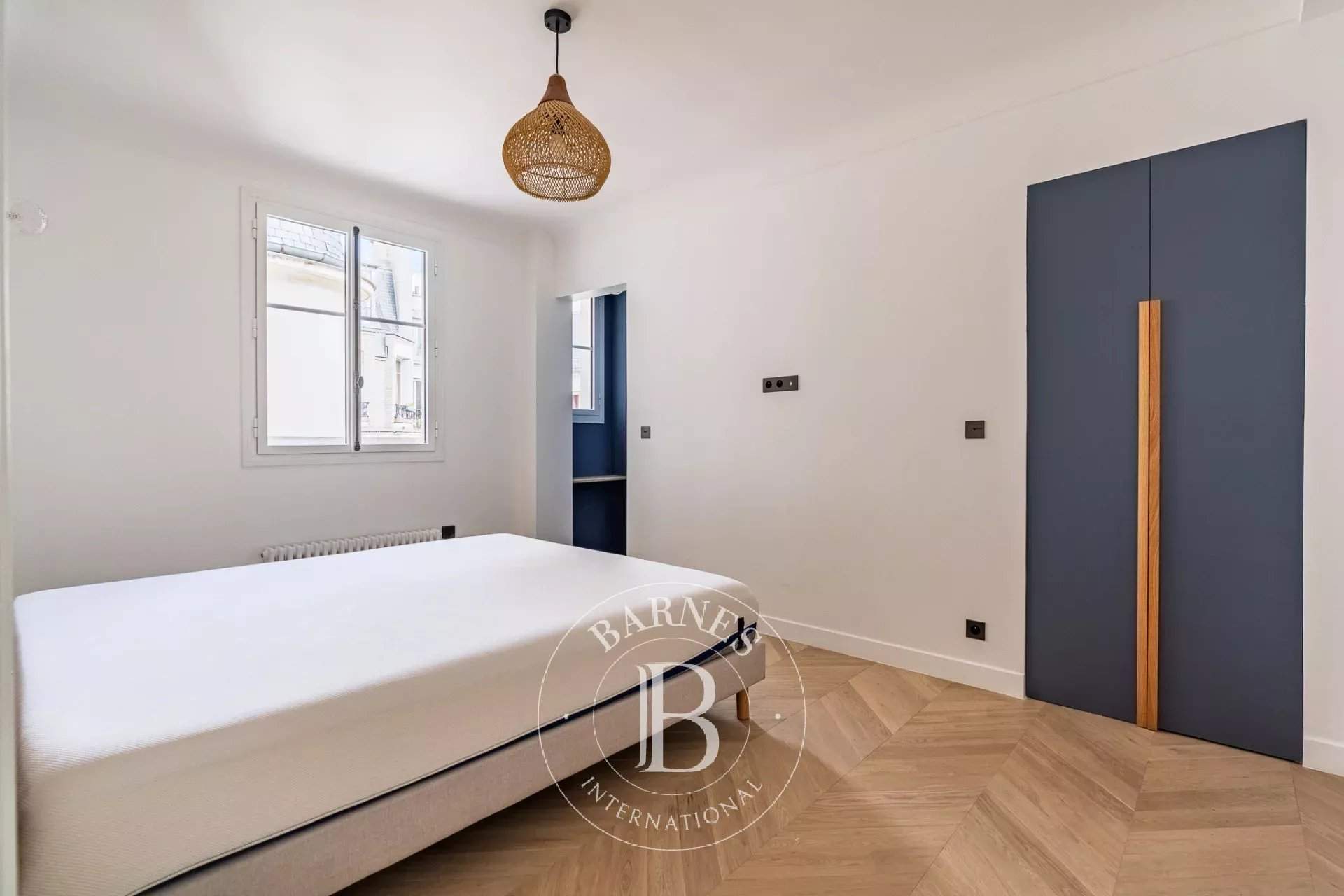 Paris  - Appartement 5 Pièces 4 Chambres - picture 12
