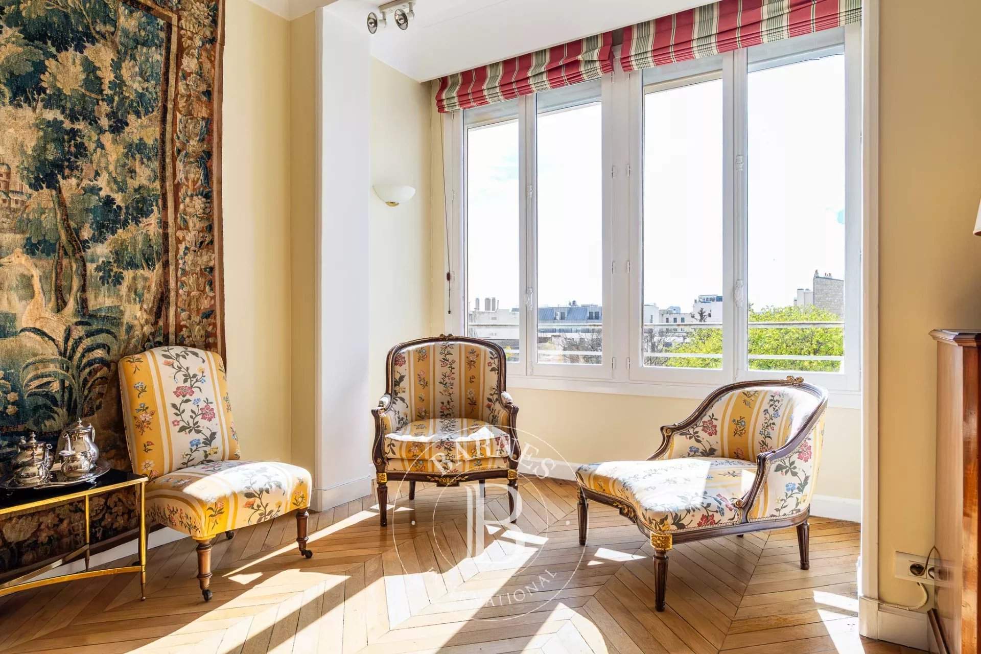 Paris  - Apartment 4 Bedrooms - picture 6