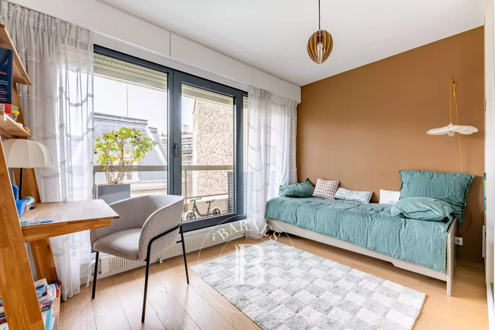 Paris  - Apartment 3 Bedrooms - picture 11