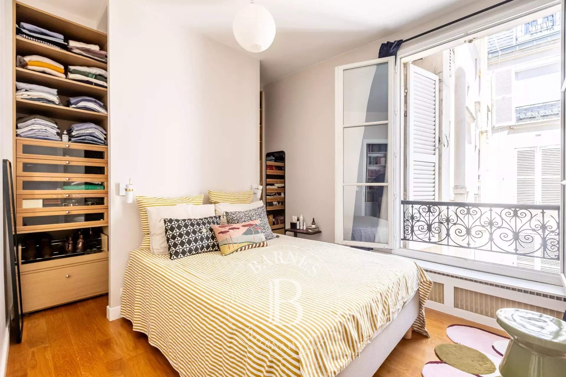Paris  - Apartment 3 Bedrooms - picture 11