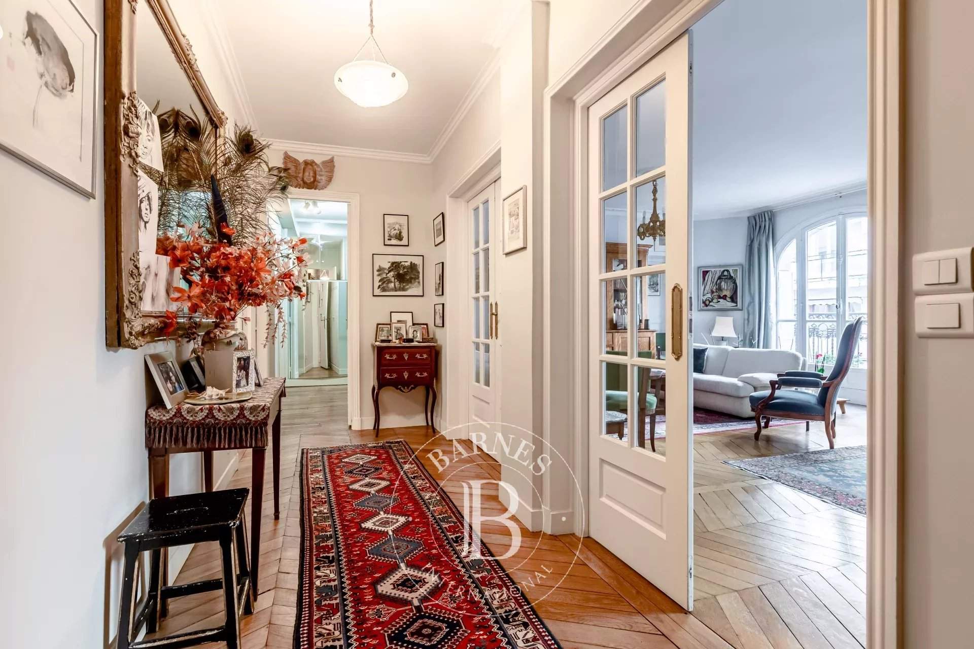 Paris  - Apartment 3 Bedrooms - picture 4