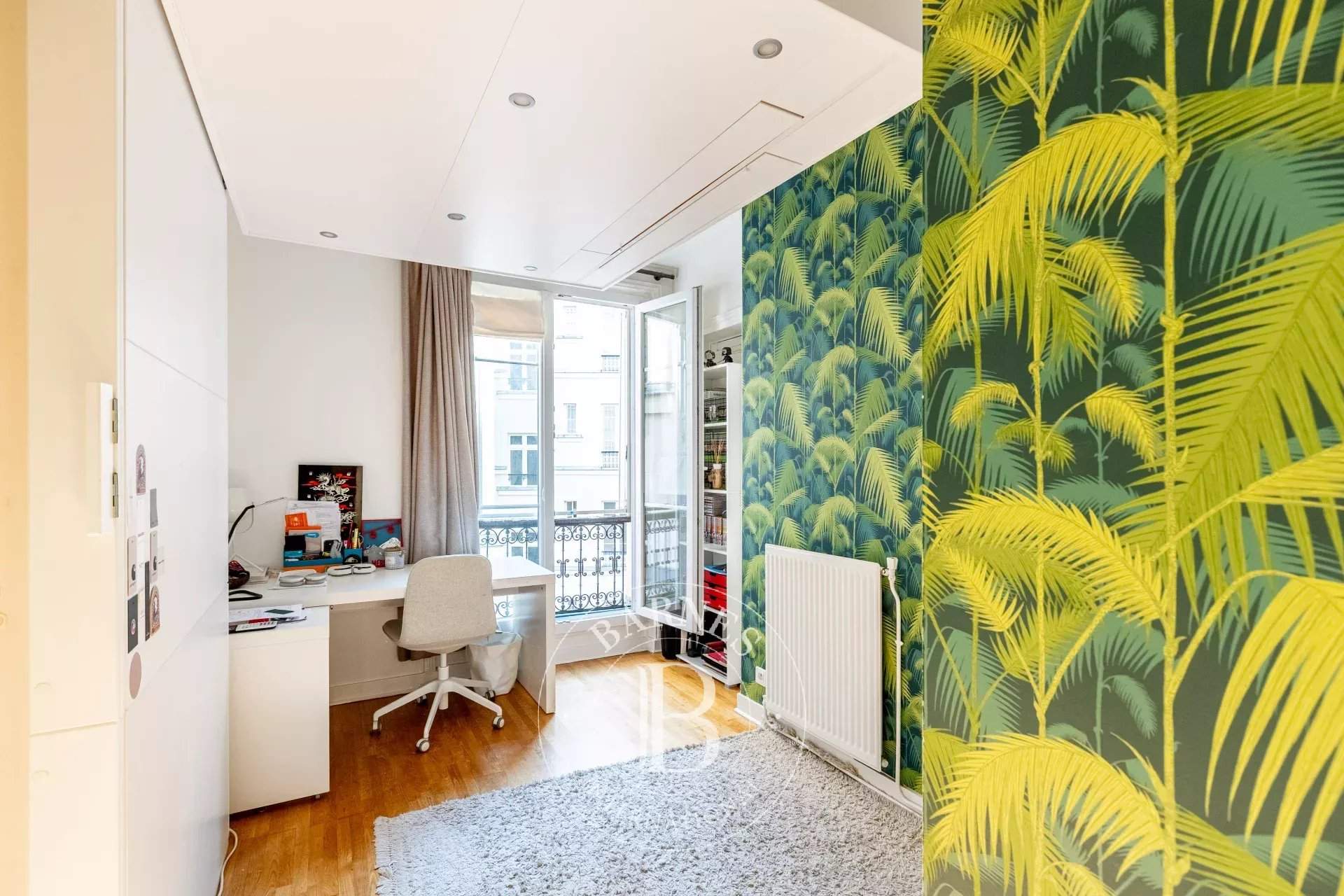 Paris  - Appartement 5 Pi&egrave;ces 3 Chambres - picture 9