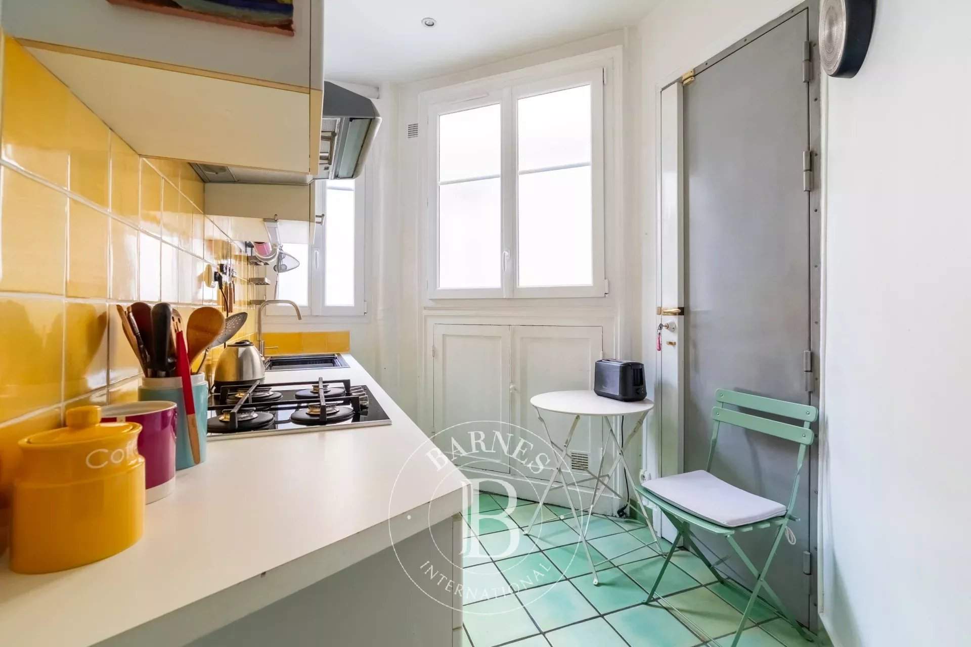 Paris  - Apartment 2 Bedrooms - picture 10