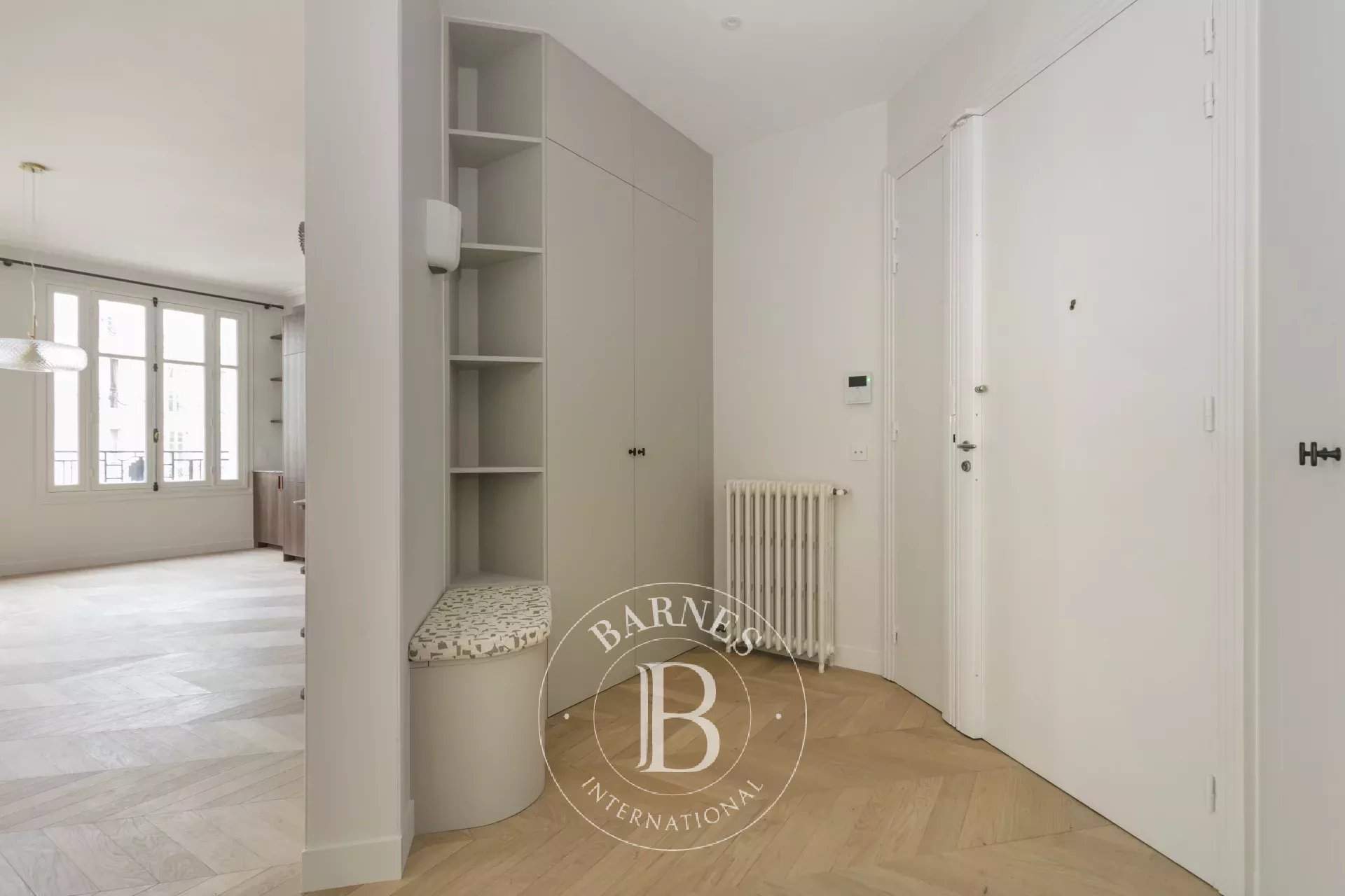 Paris  - Apartment 3 Bedrooms - picture 9