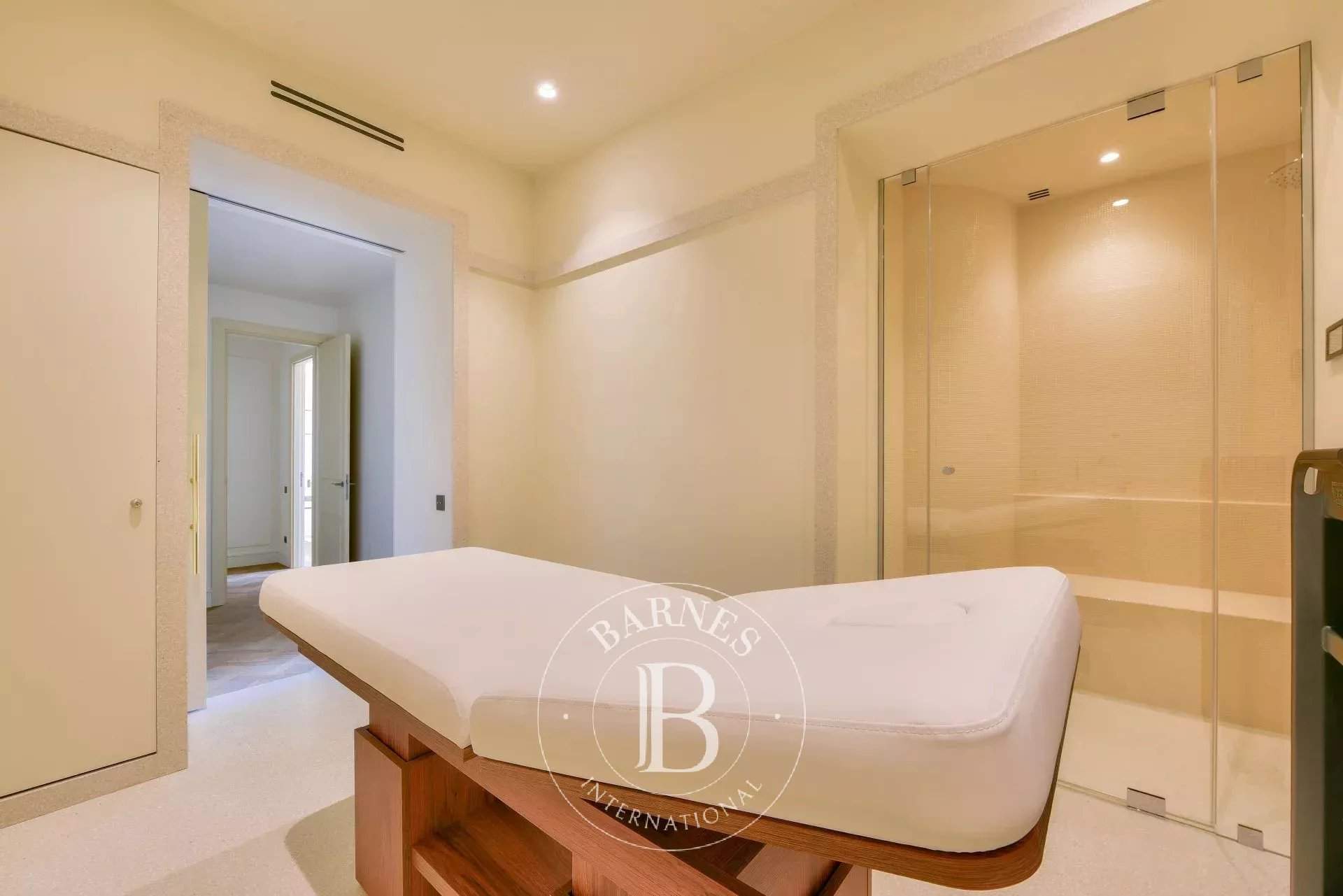 Paris  - Appartement 5 Pi&egrave;ces 4 Chambres - picture 12