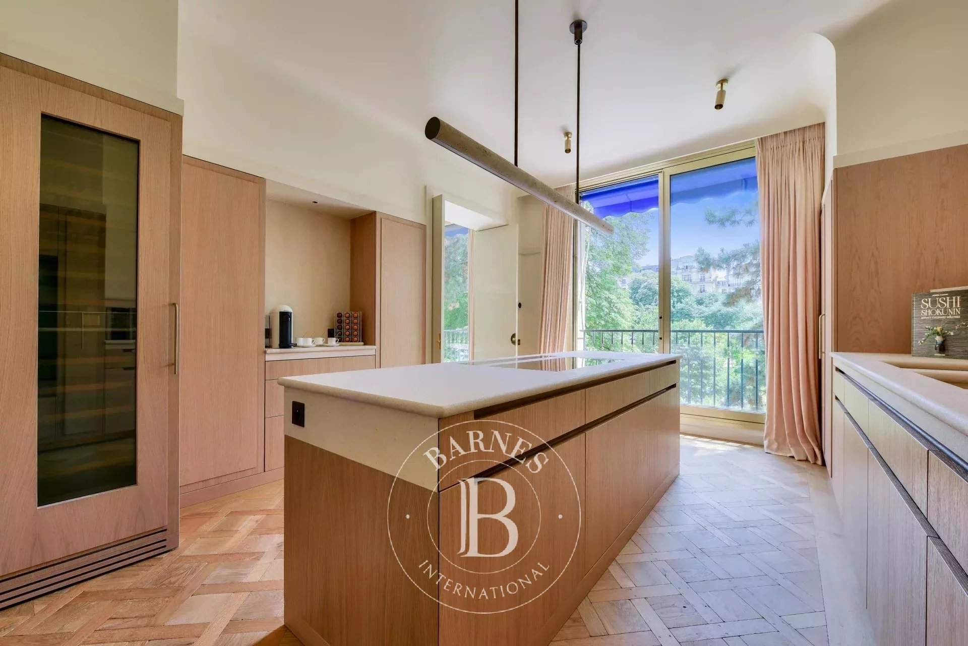 Paris  - Appartement 5 Pi&egrave;ces 4 Chambres - picture 5