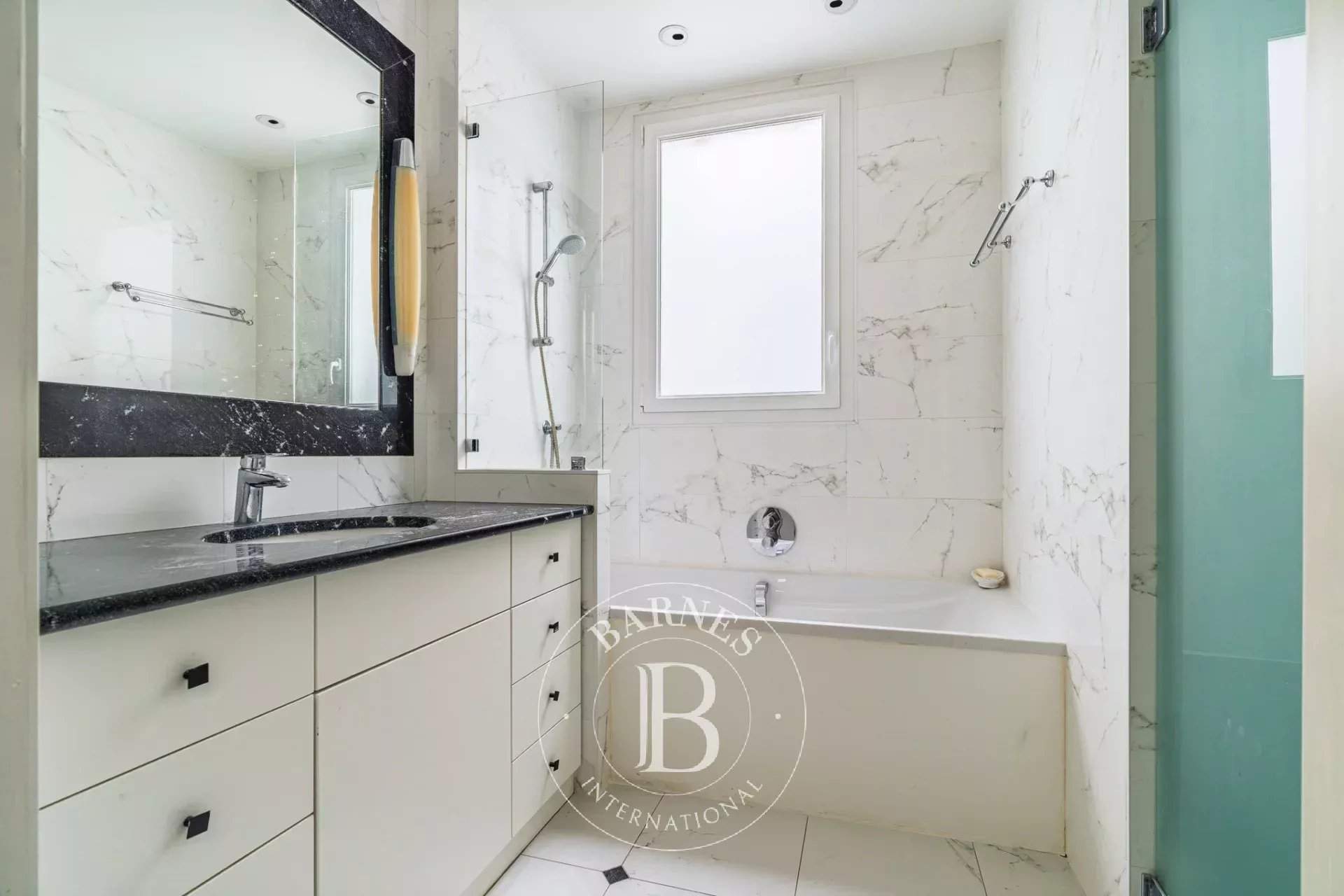 Paris  - Piso 6 Cuartos 3 Habitaciones - picture 16