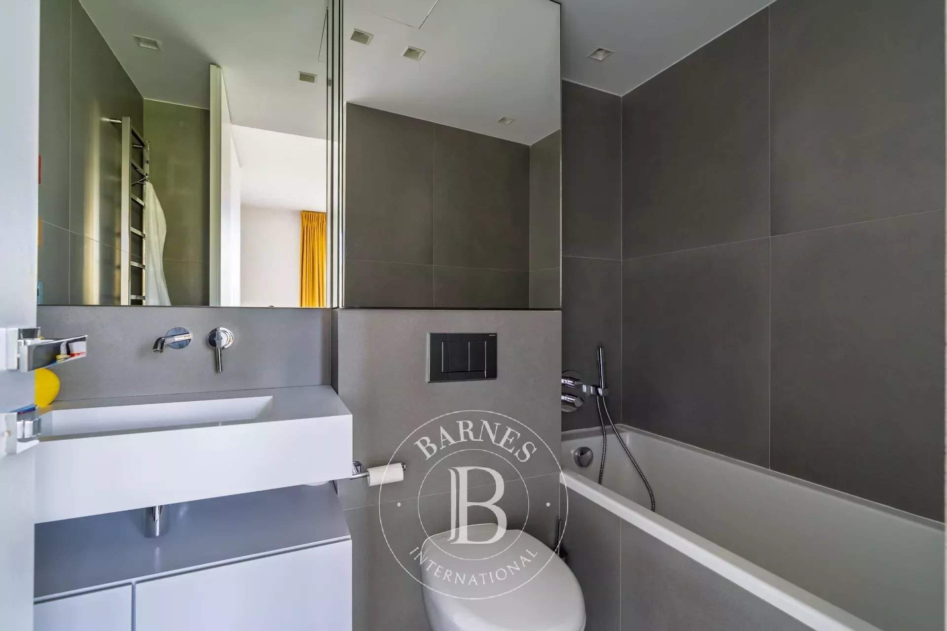 Paris  - Apartment 5 Bedrooms - picture 13