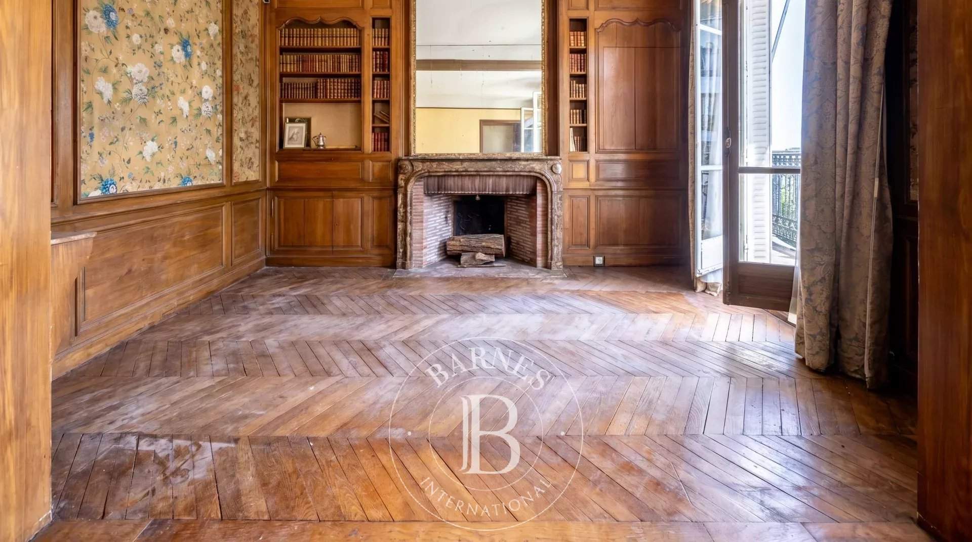 Paris  - Appartement 7 Pi&egrave;ces 4 Chambres - picture 7