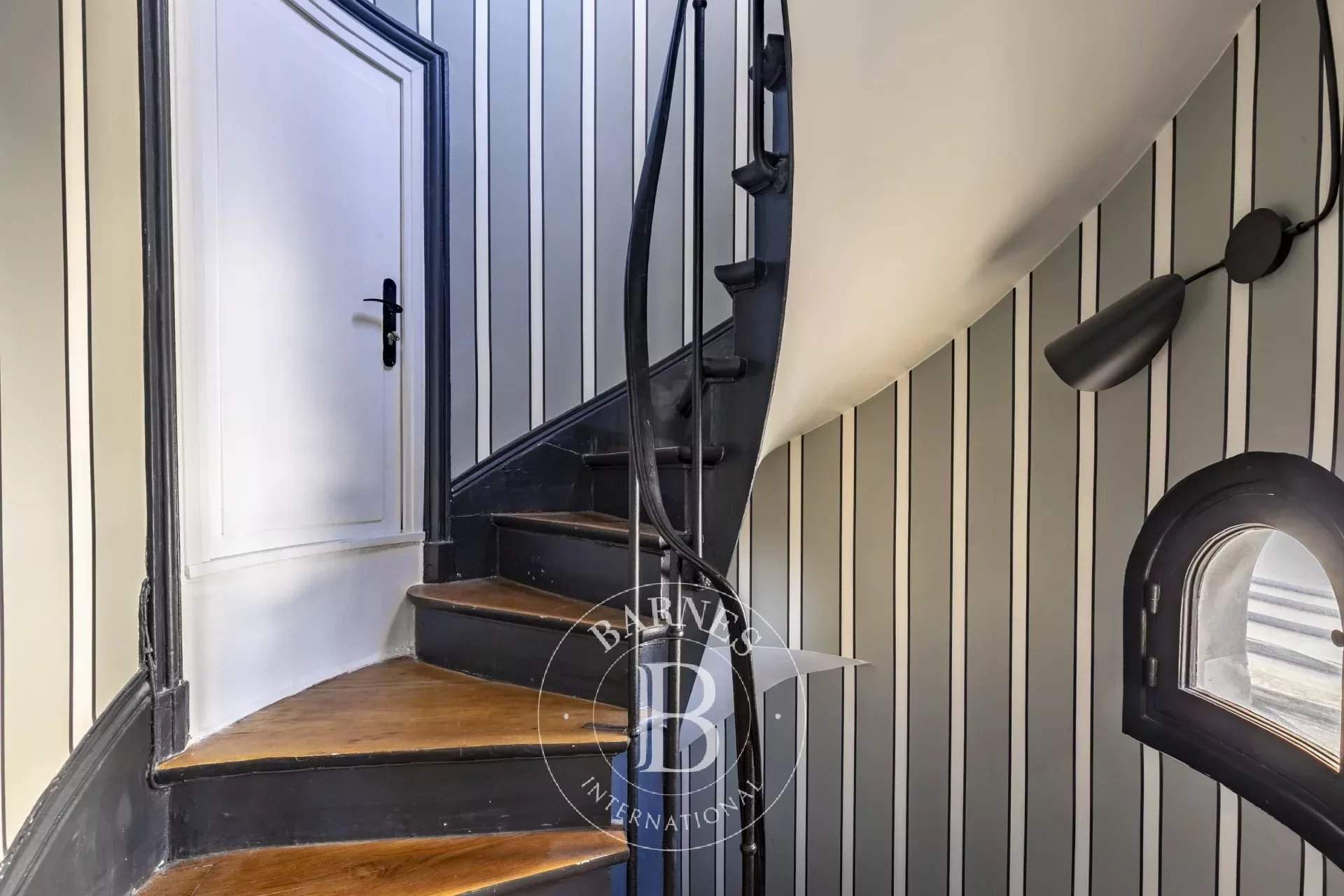 Paris  - Appartement 8 Pi&egrave;ces 5 Chambres - picture 11