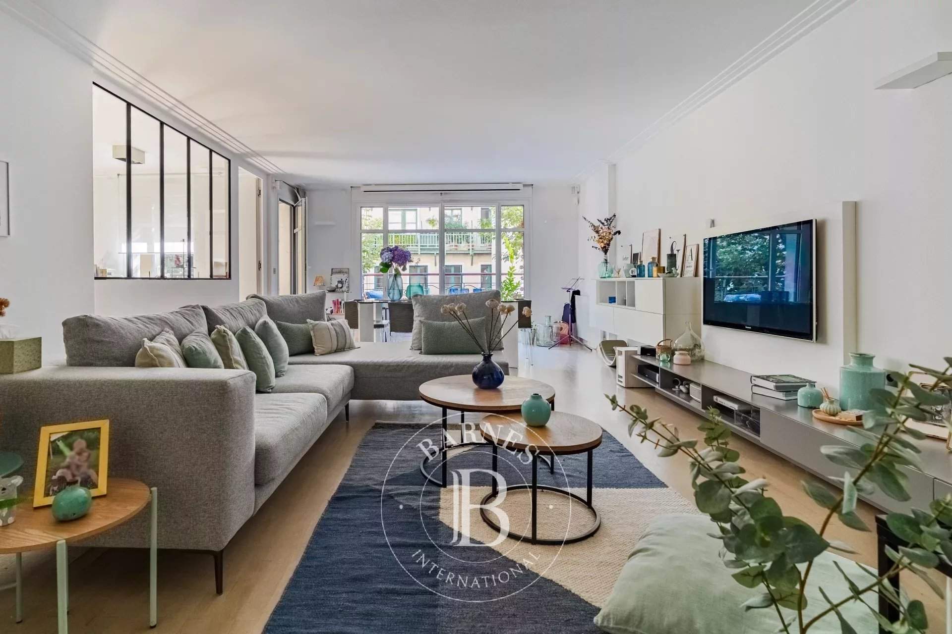 Paris  - Apartment 3 Bedrooms - picture 4