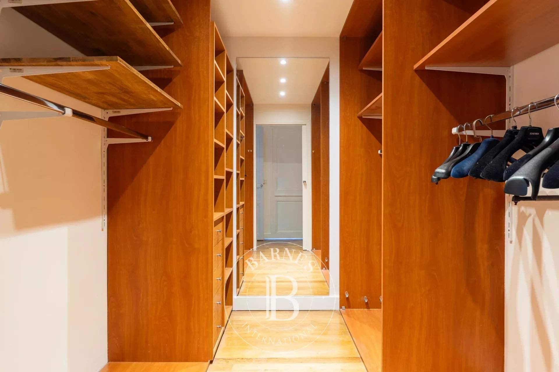 Paris  - Apartment 3 Bedrooms - picture 14