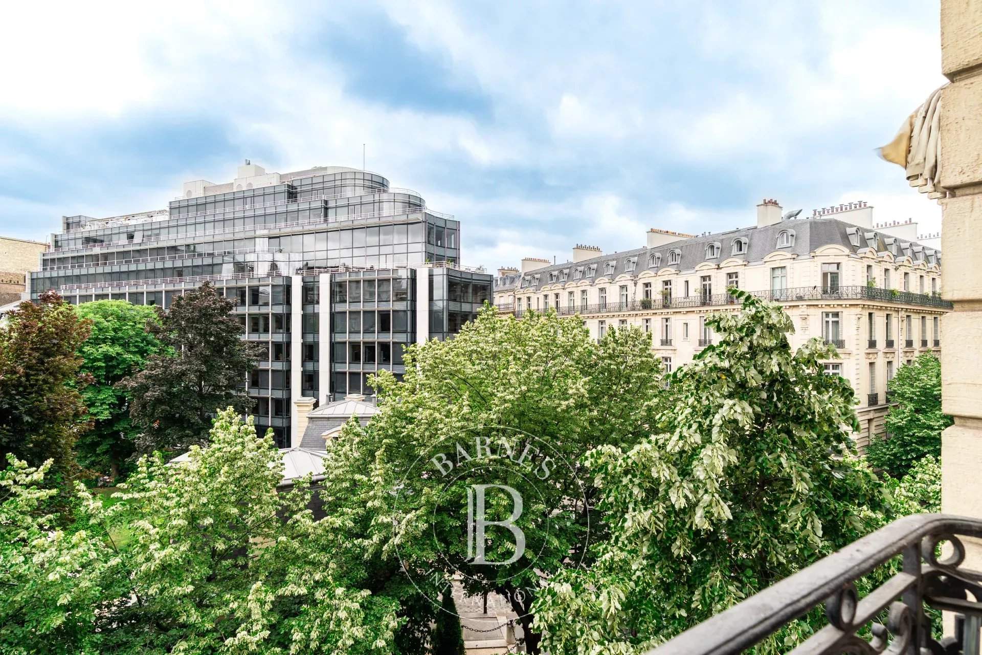 Paris  - Apartment 4 Bedrooms - picture 19
