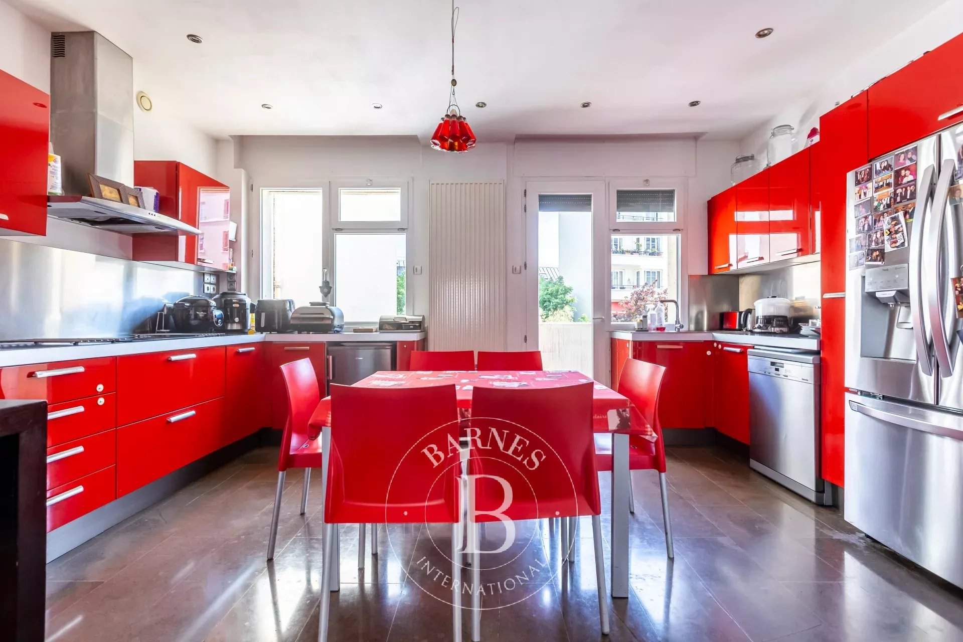 Paris  - Appartement 5 Pi&egrave;ces 3 Chambres - picture 5