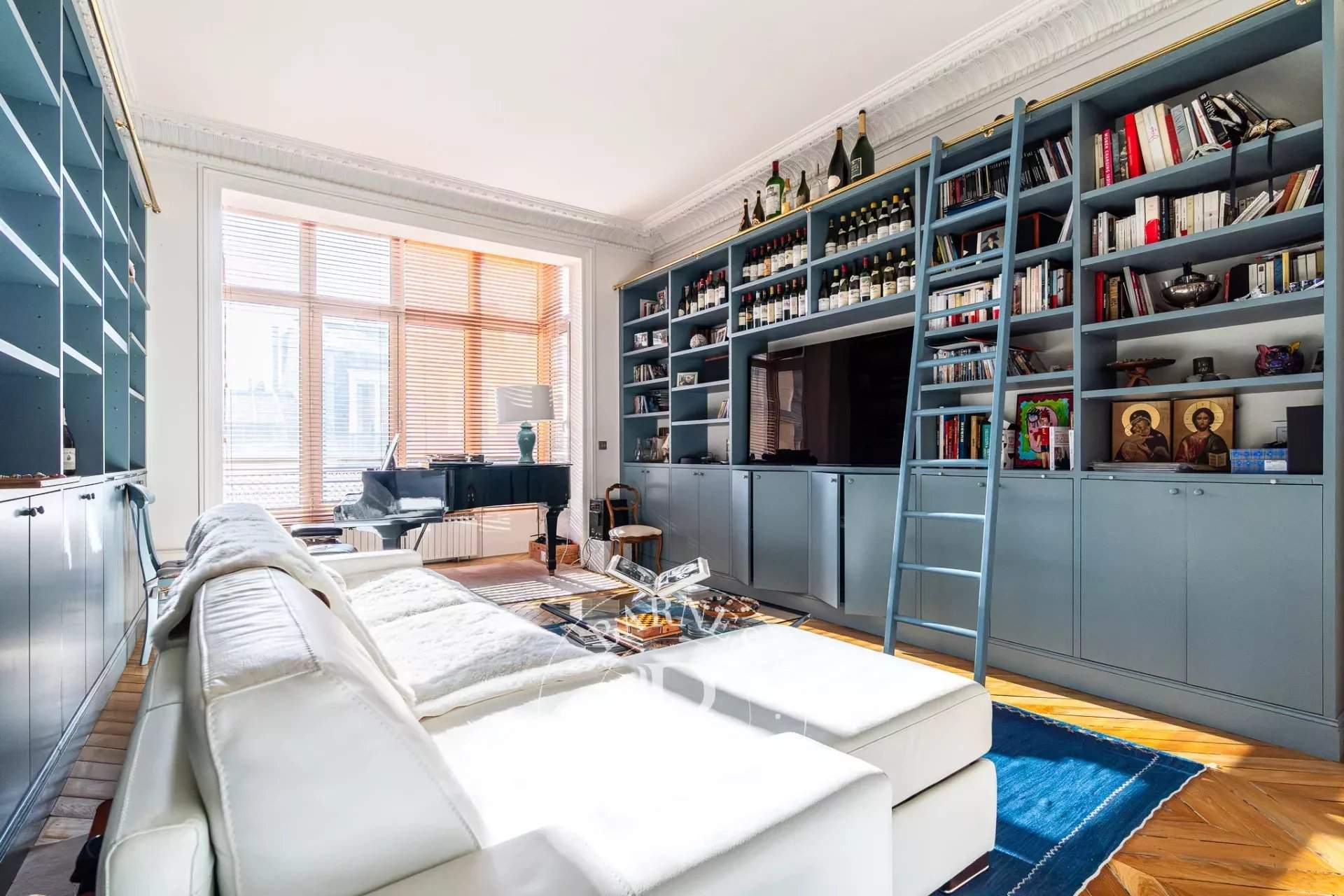 Paris  - Appartement 7 Pi&egrave;ces 4 Chambres - picture 4