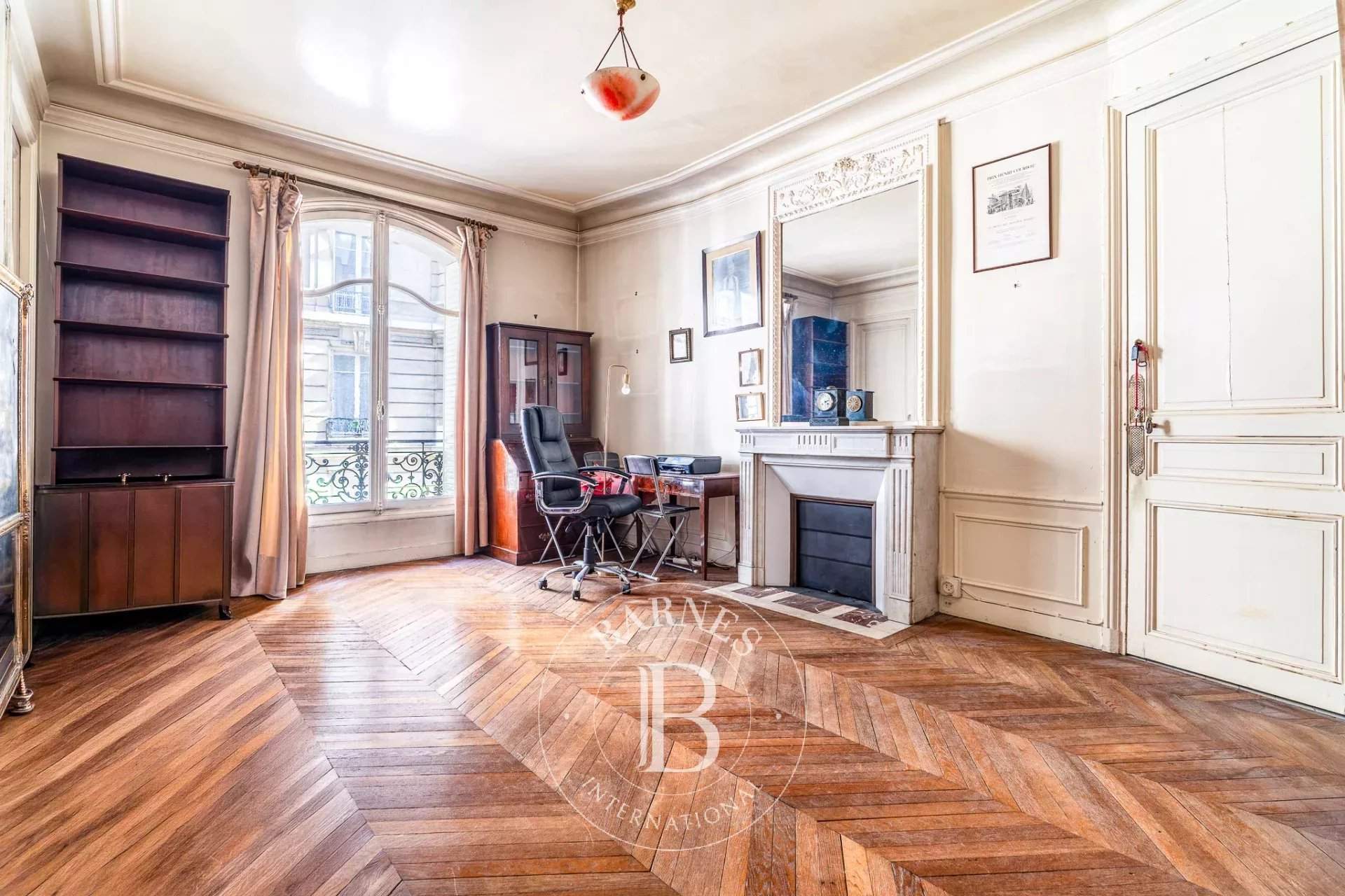 Paris  - Appartement 7 Pi&egrave;ces 5 Chambres - picture 9