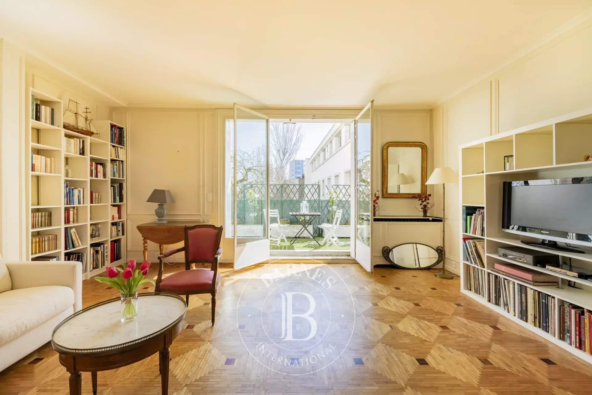 Paris  - Apartment 2 Bedrooms - picture 9
