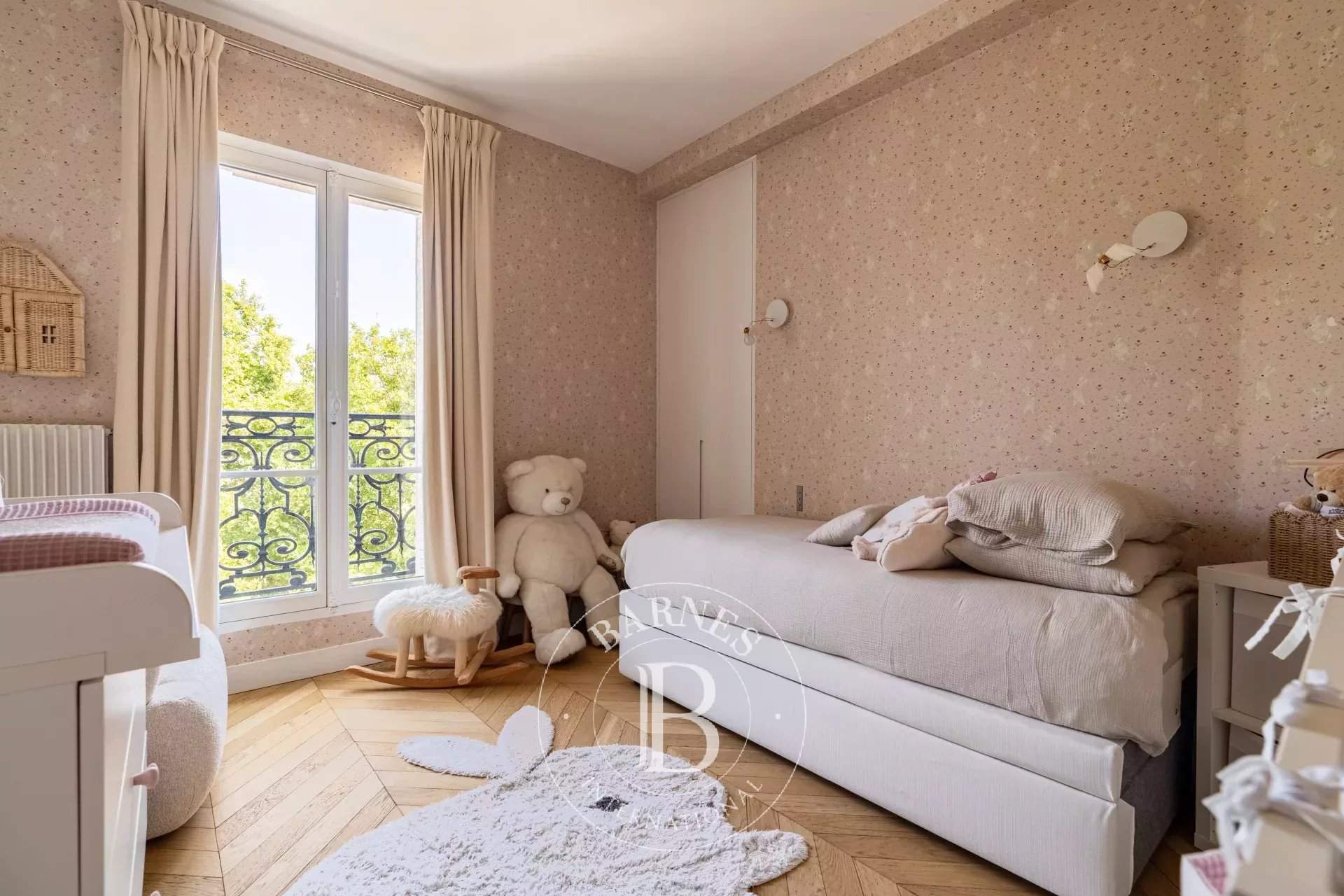 Paris  - Apartment 3 Bedrooms - picture 15