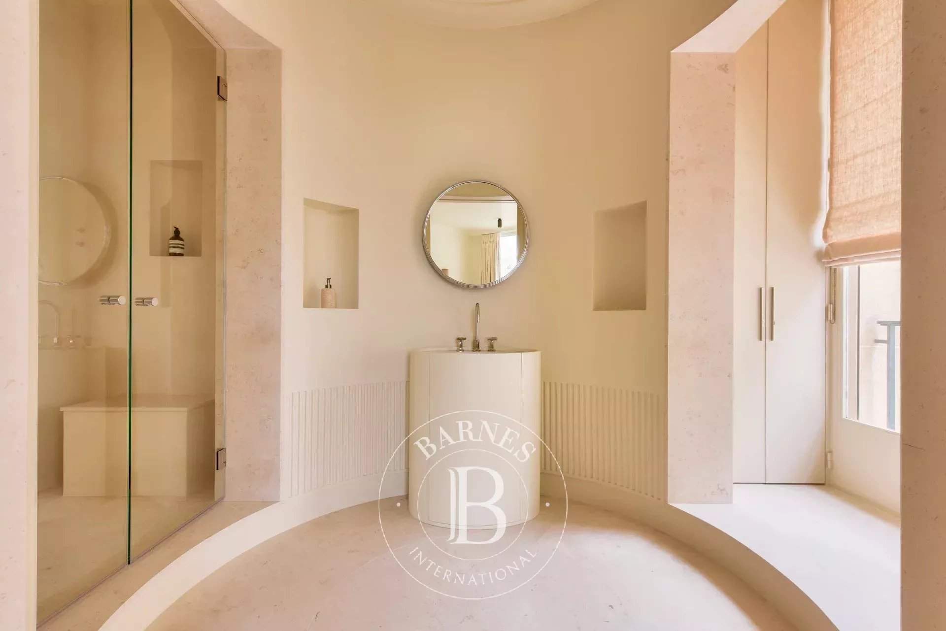 Paris  - Appartement 5 Pi&egrave;ces 4 Chambres - picture 13