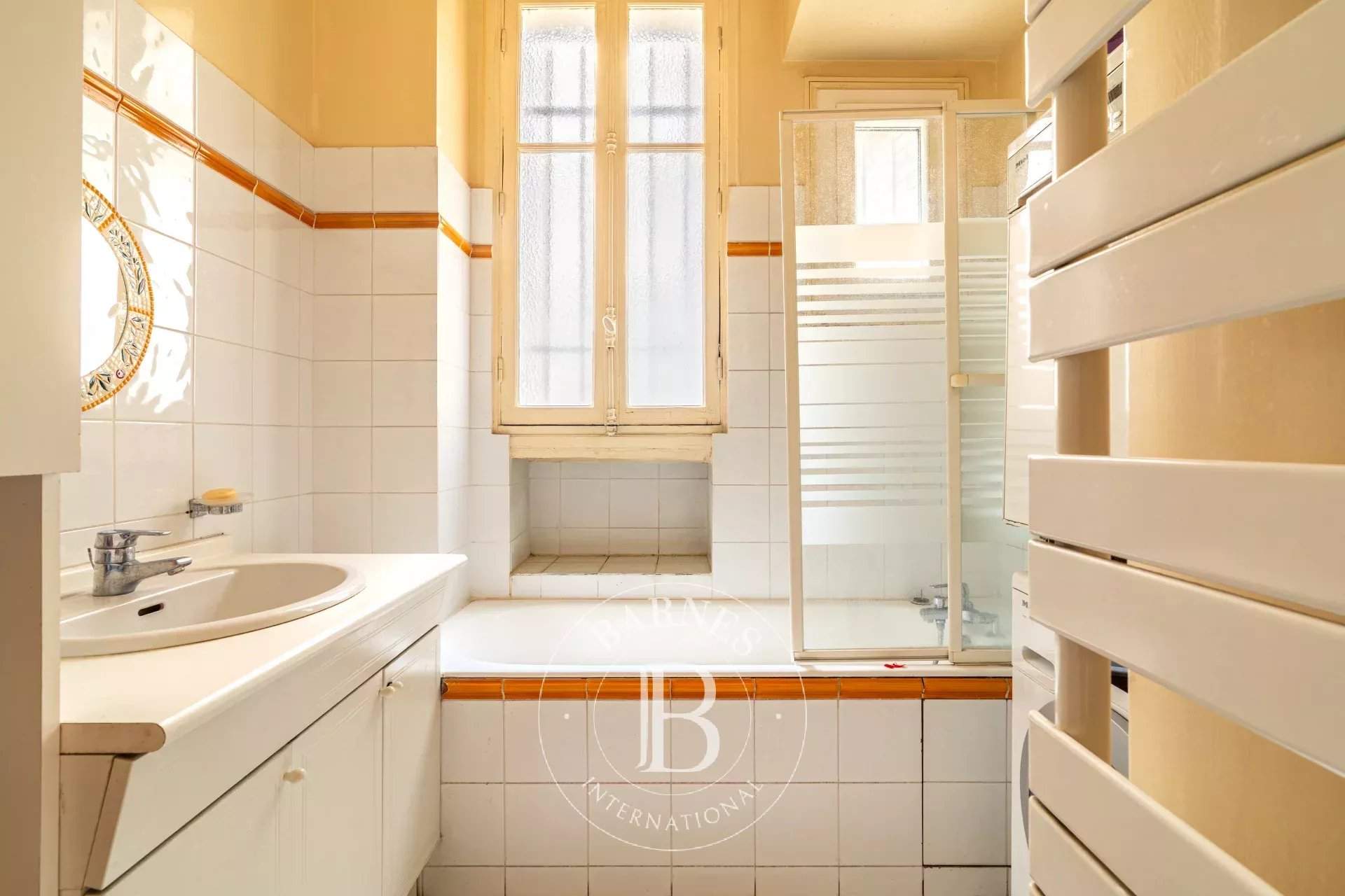 Paris  - Apartment 4 Bedrooms - picture 11