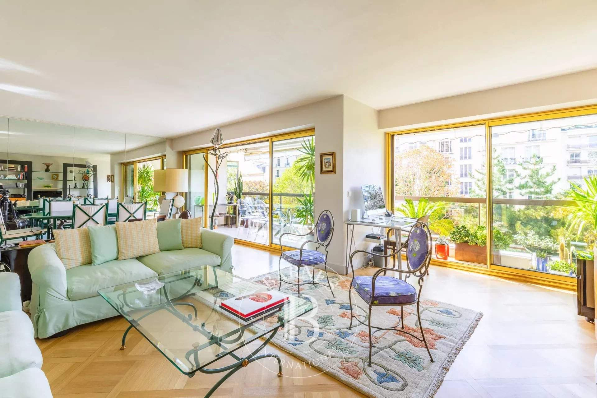 Paris  - Apartment 2 Bedrooms - picture 9