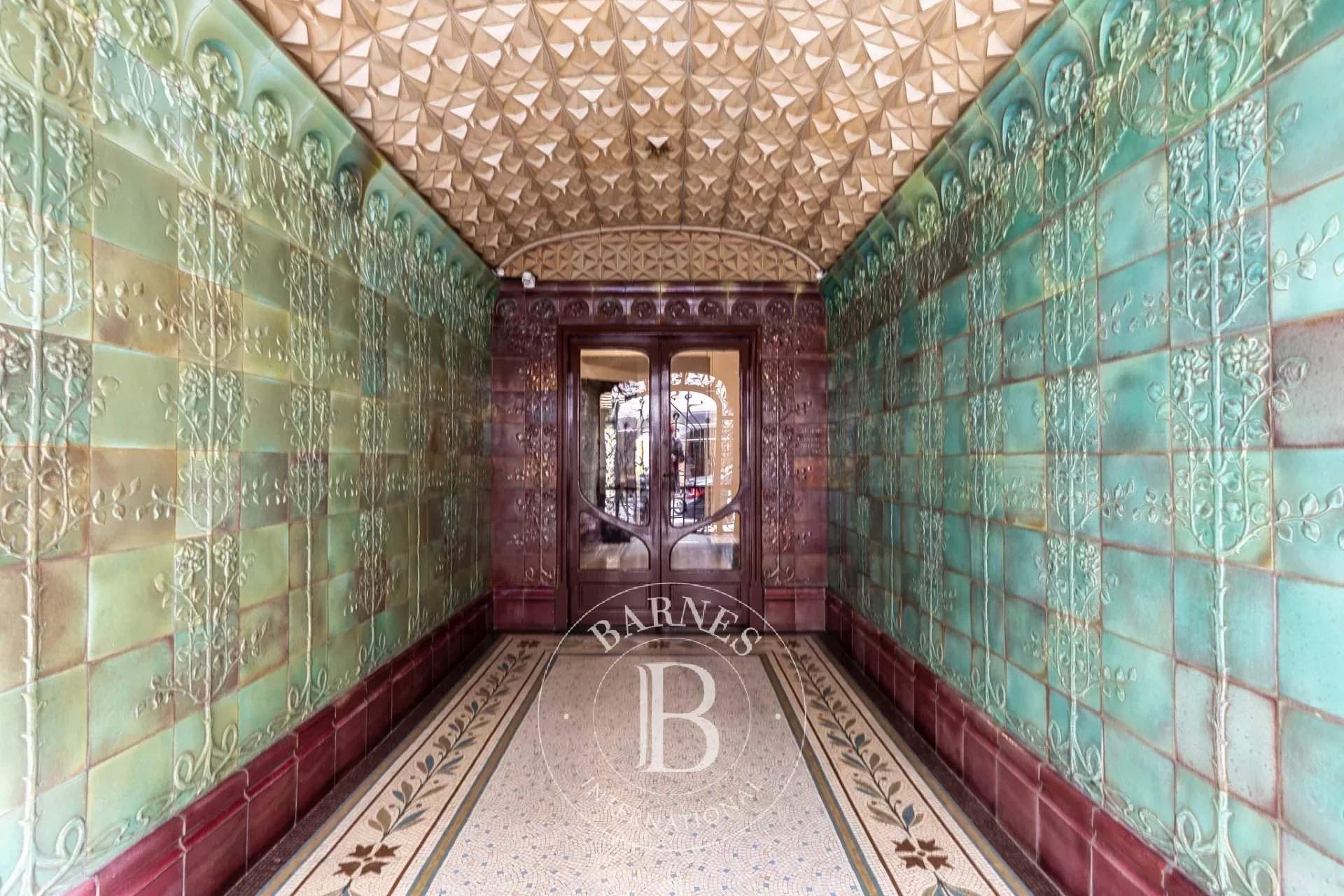 Paris  - Appartement 5 Pi&egrave;ces 3 Chambres - picture 10