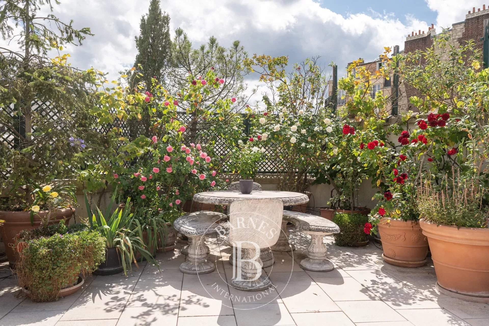 Paris  - Maison 12 Pi&egrave;ces 6 Chambres - picture 10