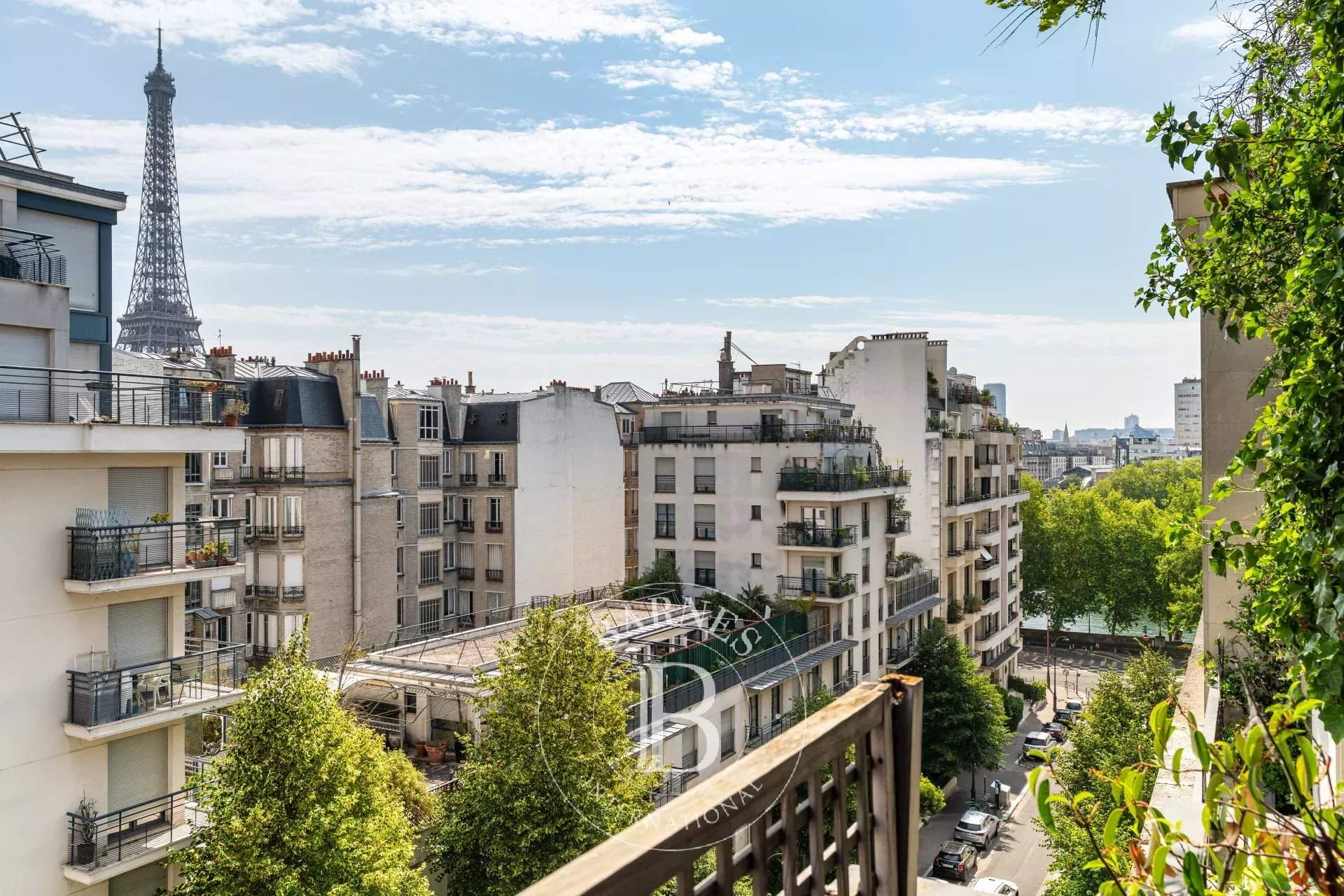 Paris  - Apartment 3 Bedrooms - picture 13